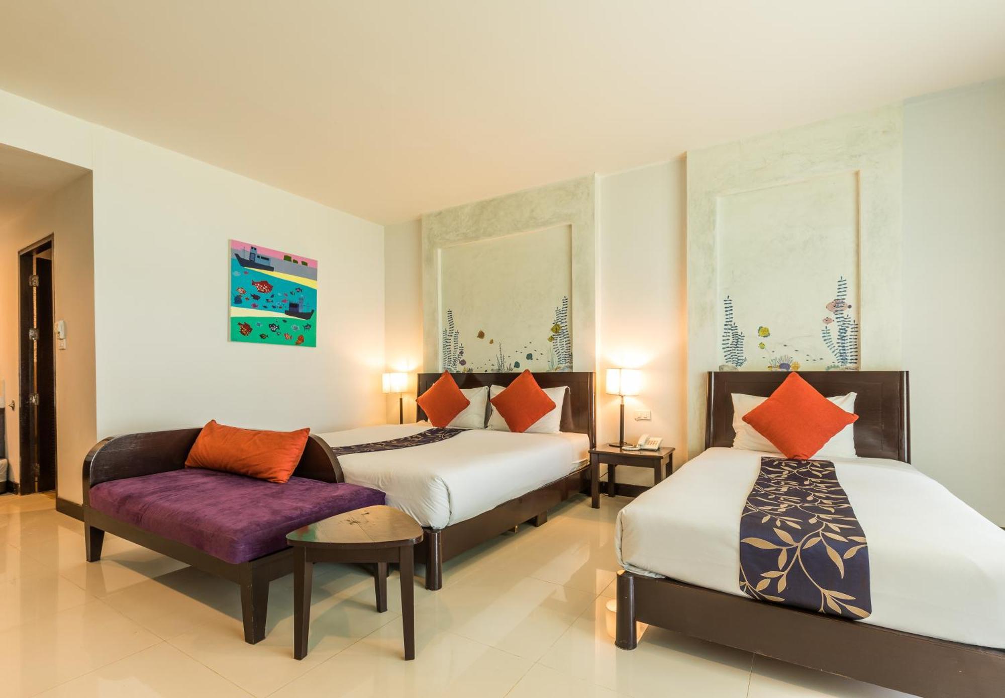 One-Bedroom Family Room