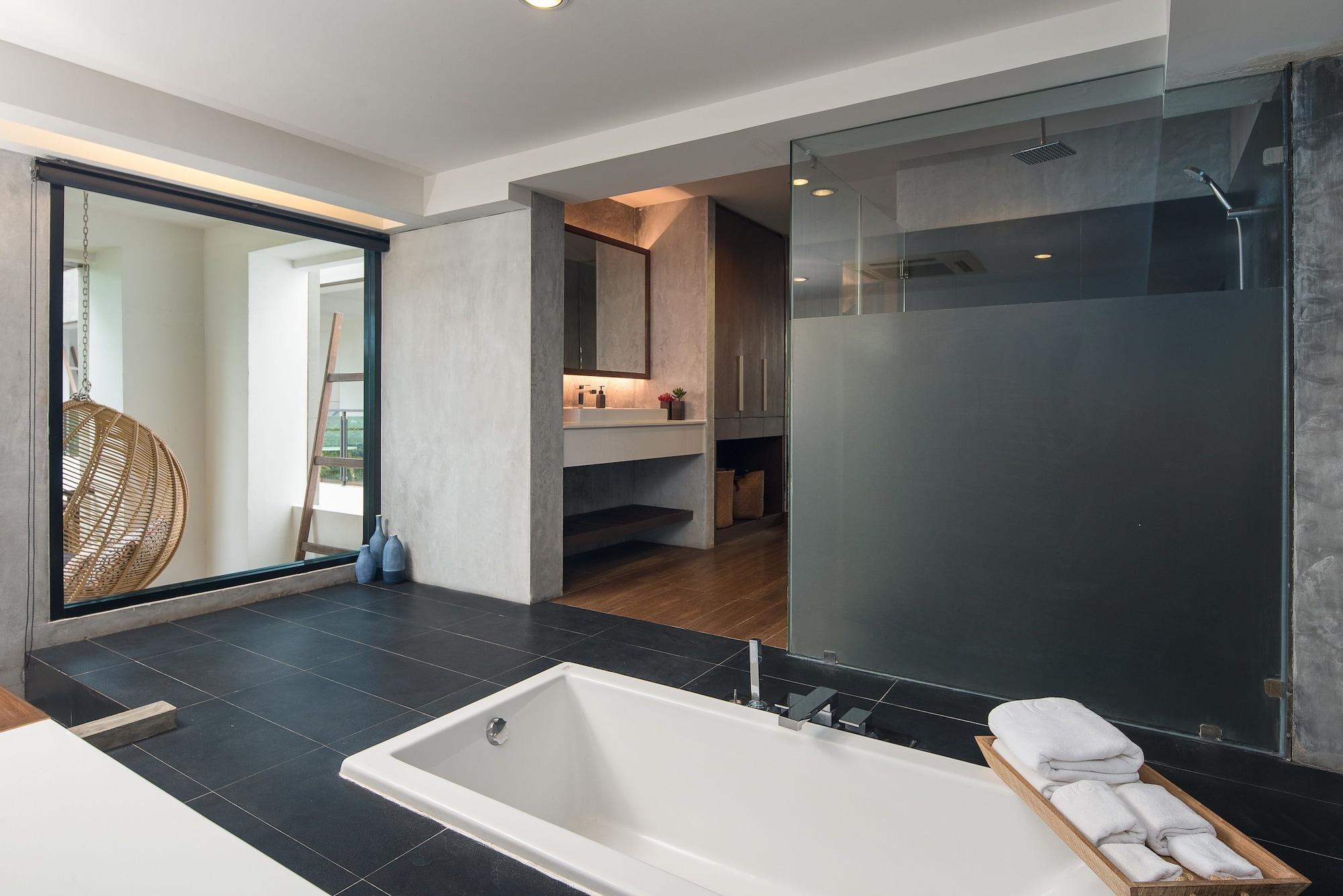 Hébergement Spacieux de Luxe - Vue sur Piscine