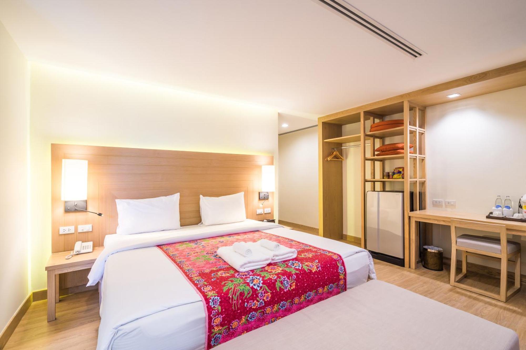 Deluxe Double Room with Balcony,1209049891:JPEG