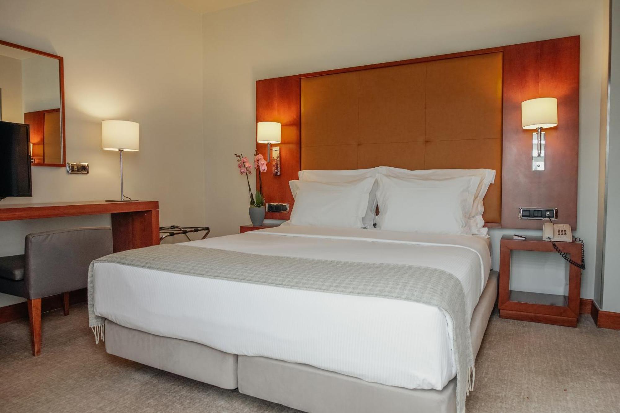 Deluxe Double or Twin Room Private Terrace,1516448554:JPEG