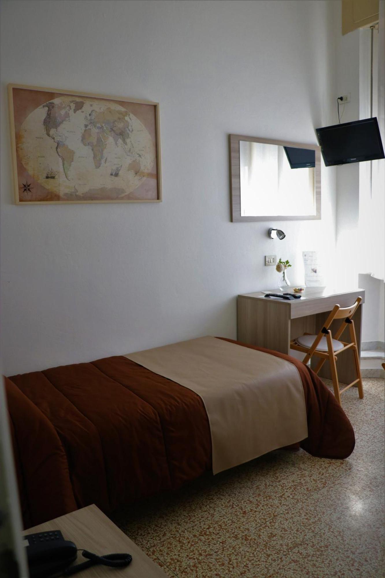 Economy Single Room
