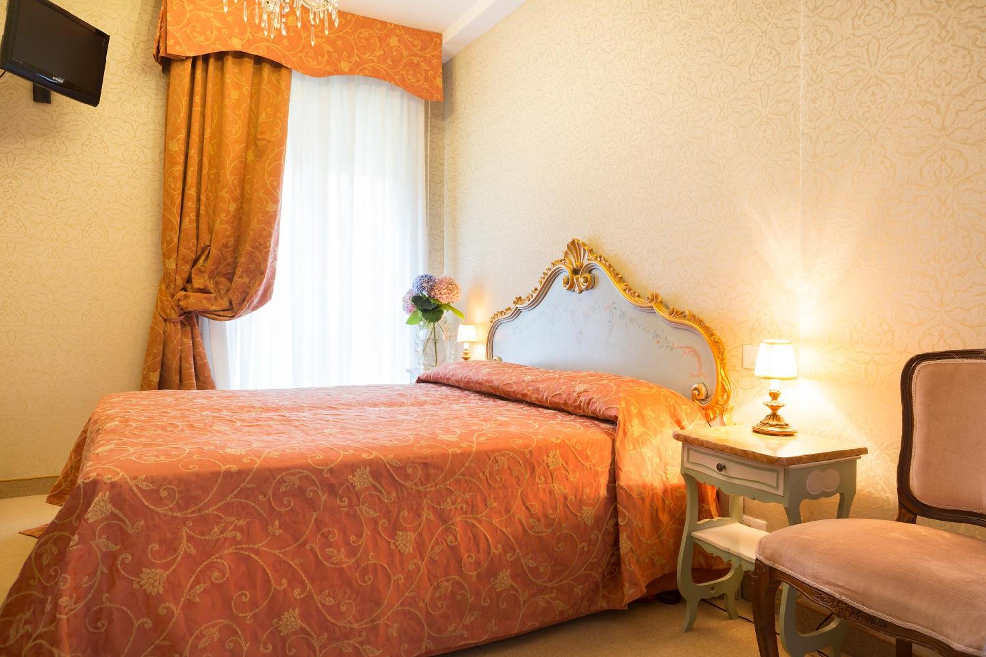 Standard Double Room,1246746025:JPEG
