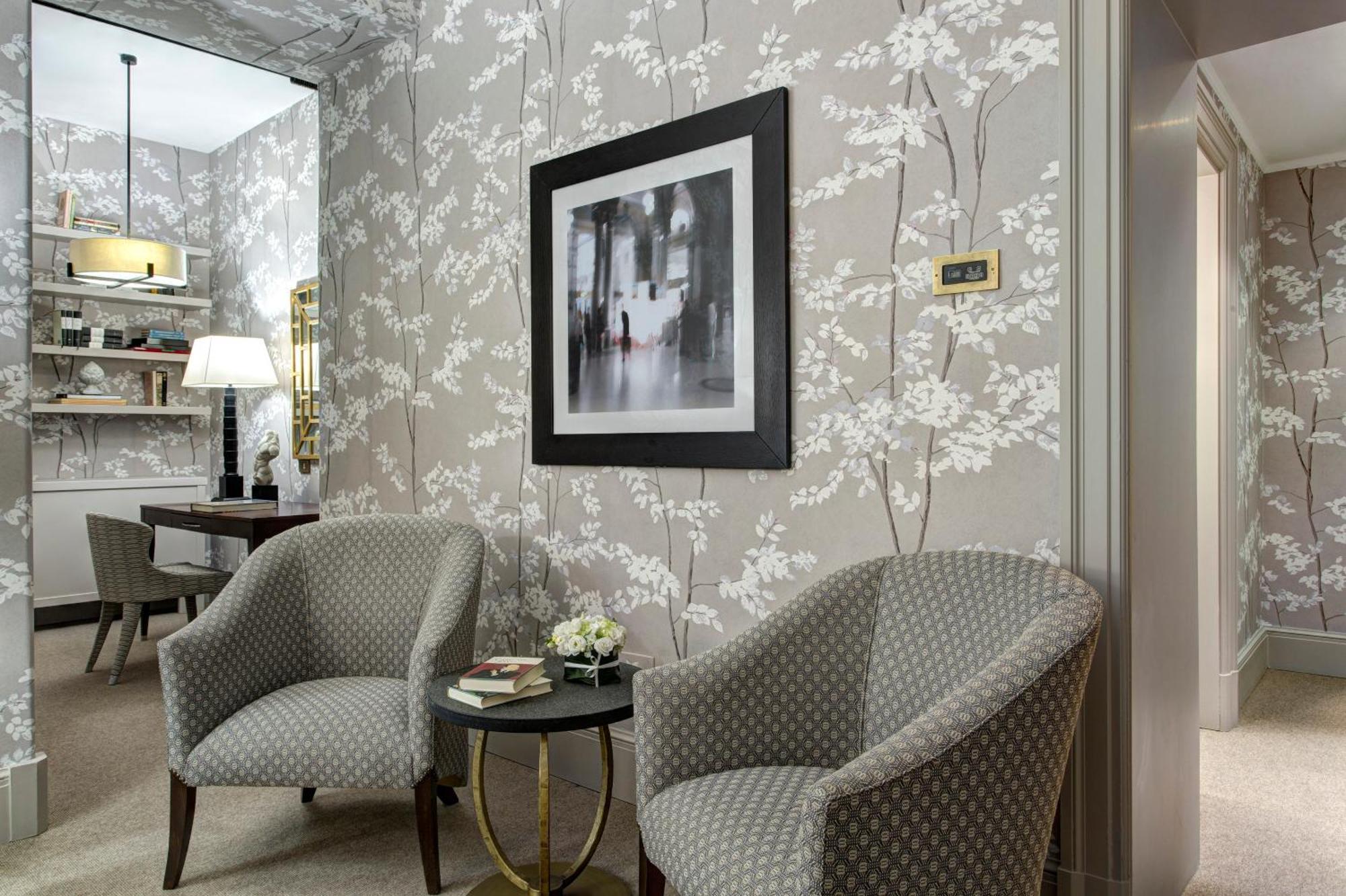 Deluxe Double or Twin Room,1209637396:JPEG