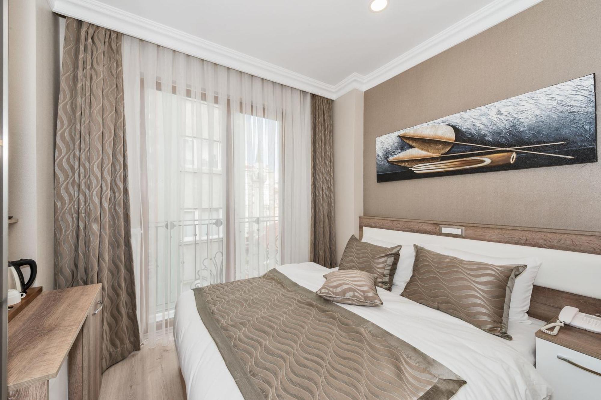 Standard Double Room,1209752425:JPEG