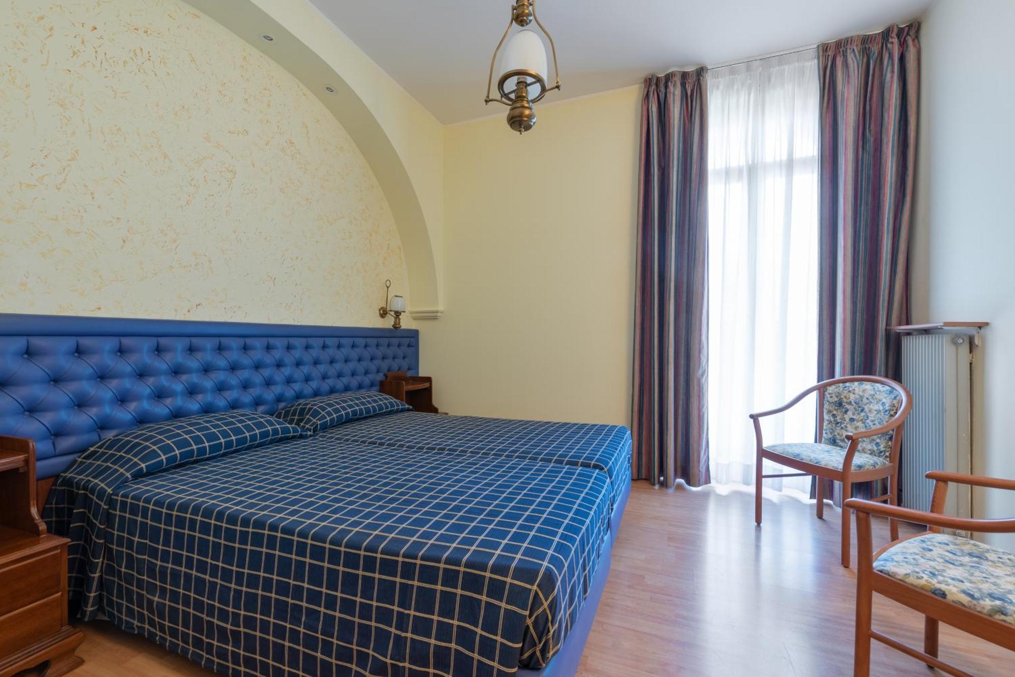 Chambre Double ou Lits Jumeaux