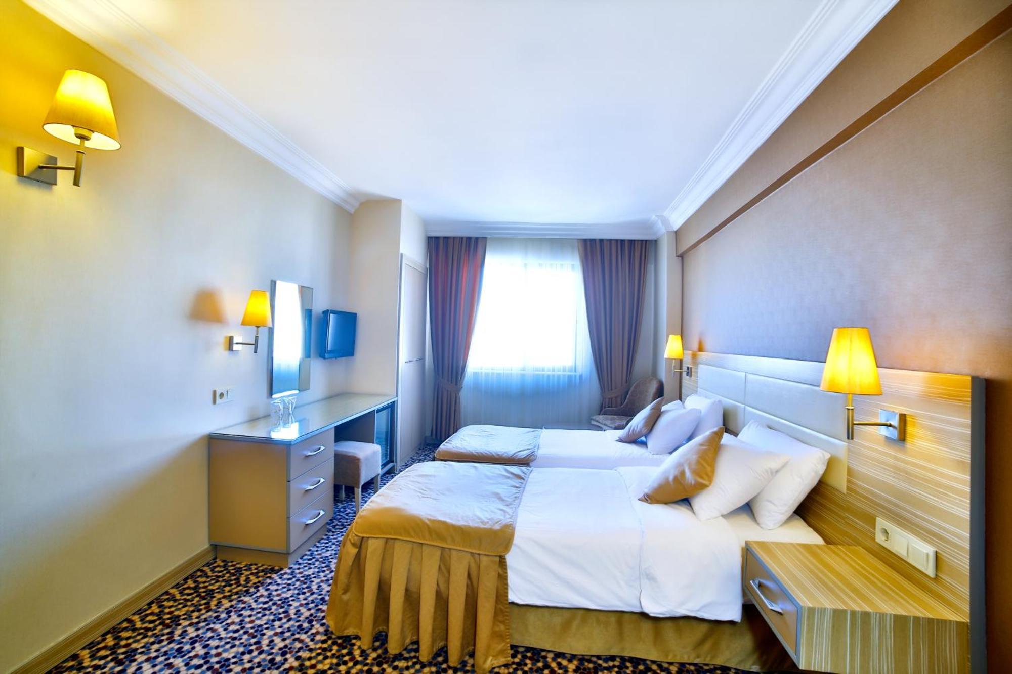 Standard Double Room,1209822595:JPEG