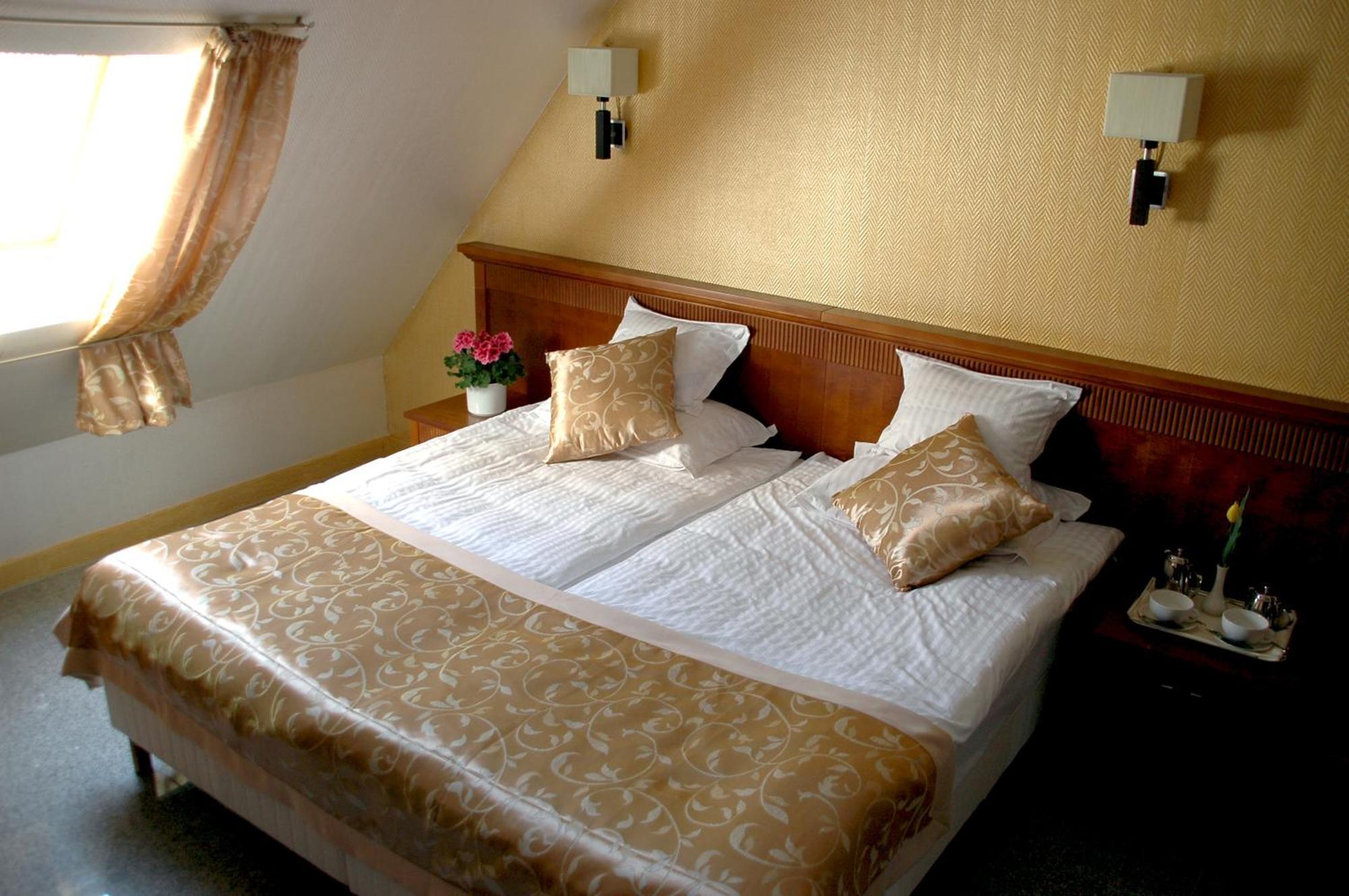 Double or Twin Room,1548354916:JPEG