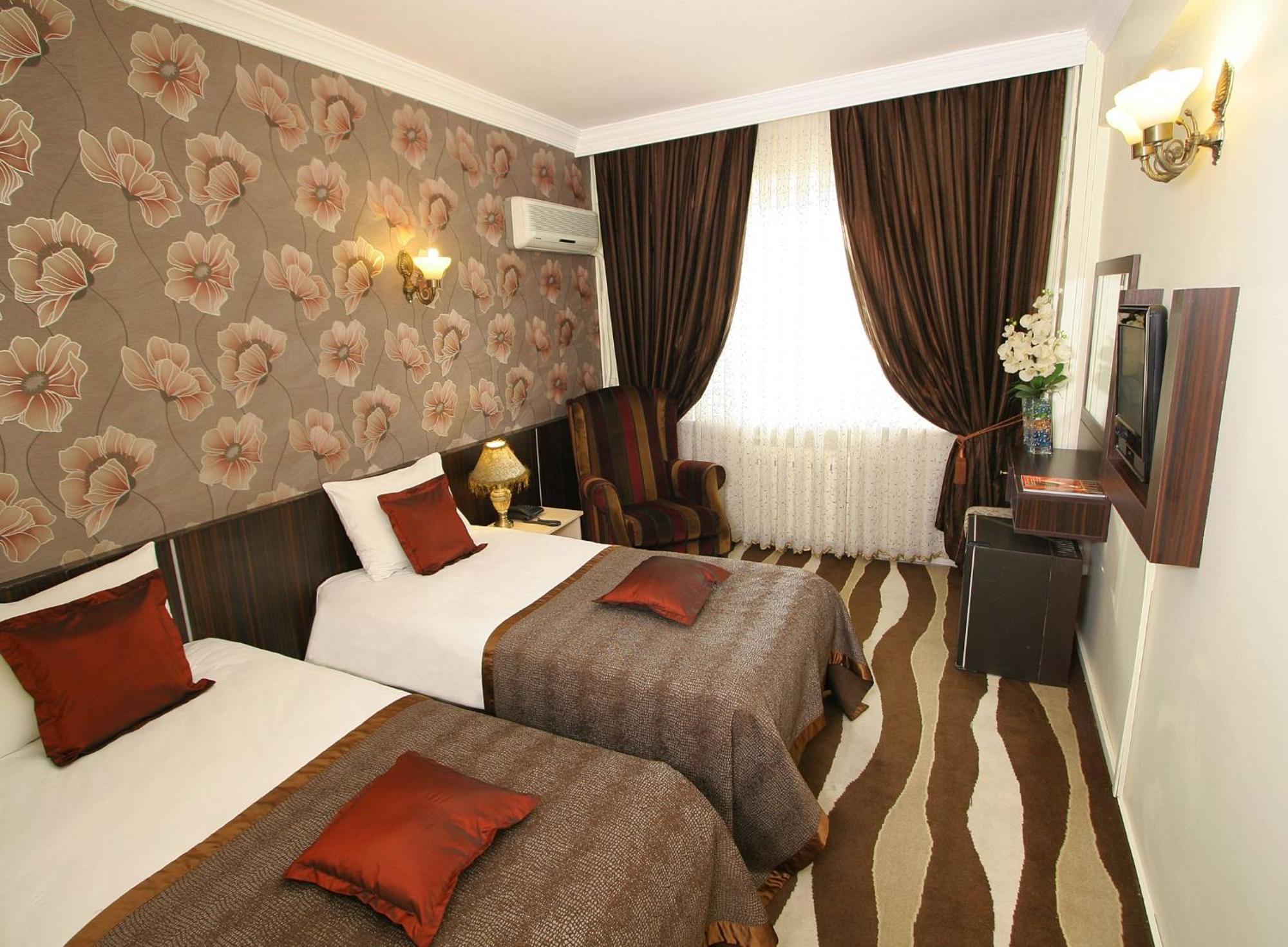 Double or Twin Room,1209889915:JPEG