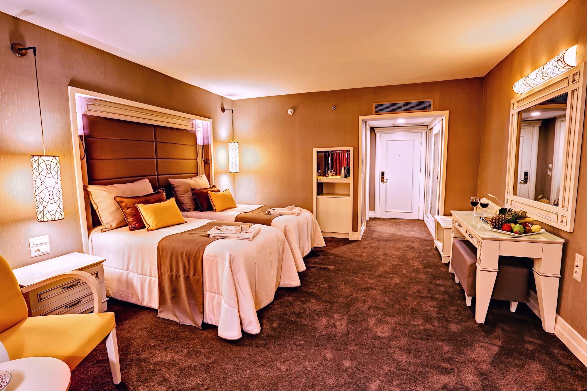 Standard Double or Twin Room with Garden View