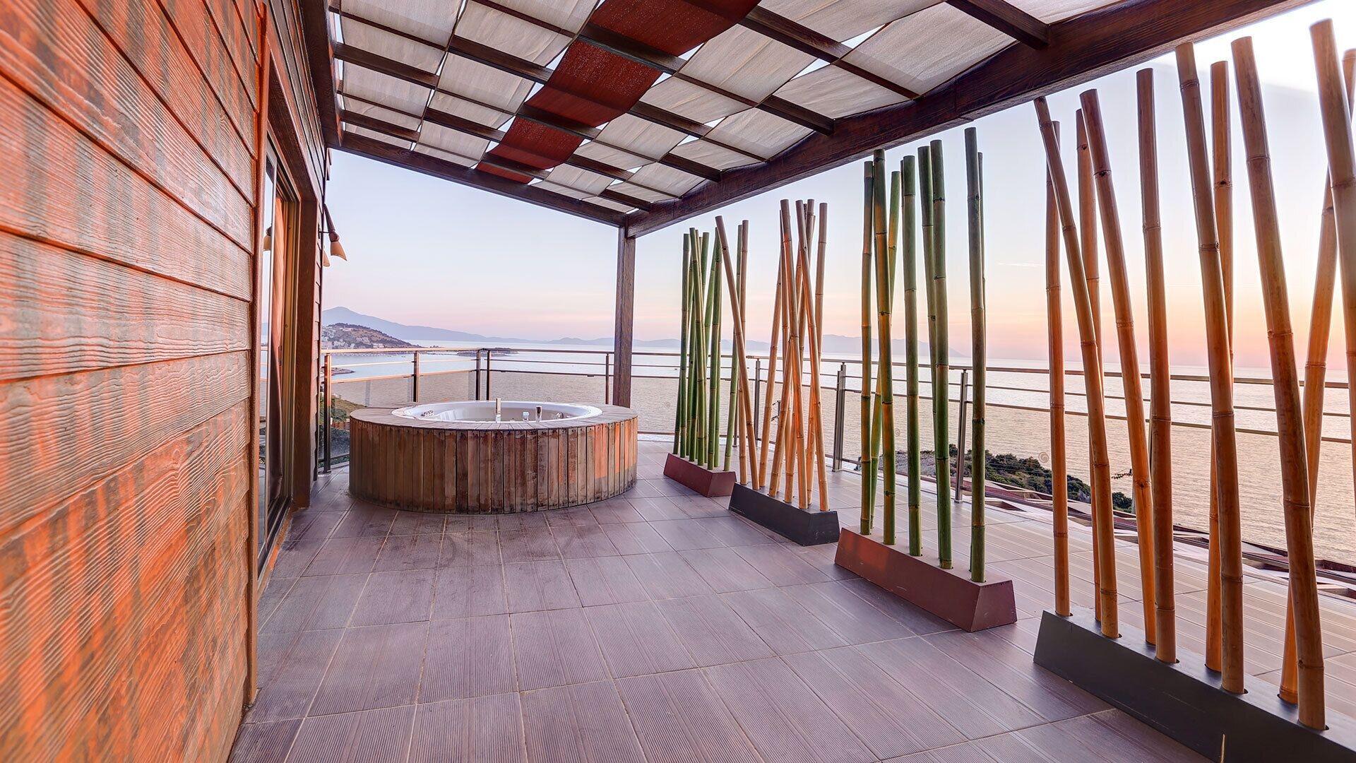 Superior Double Room with Hot Tub