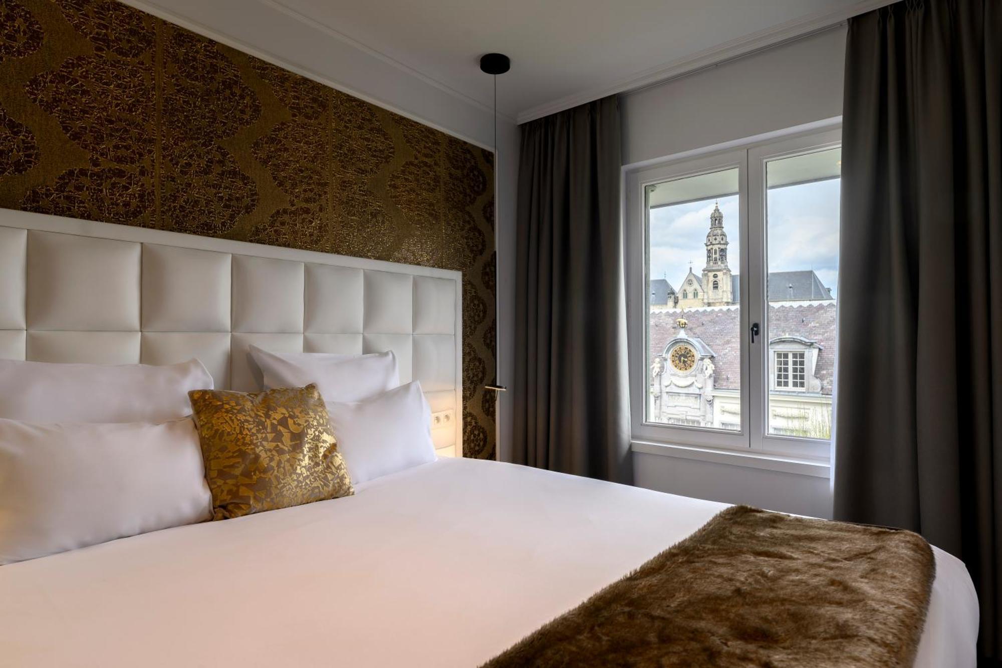 Deluxe Double Room Garden View
