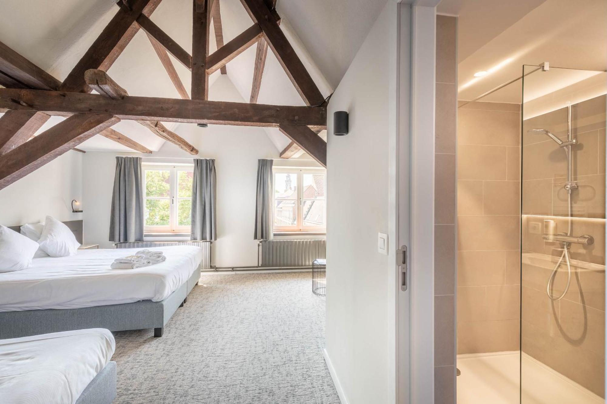 Triple Room Canal View