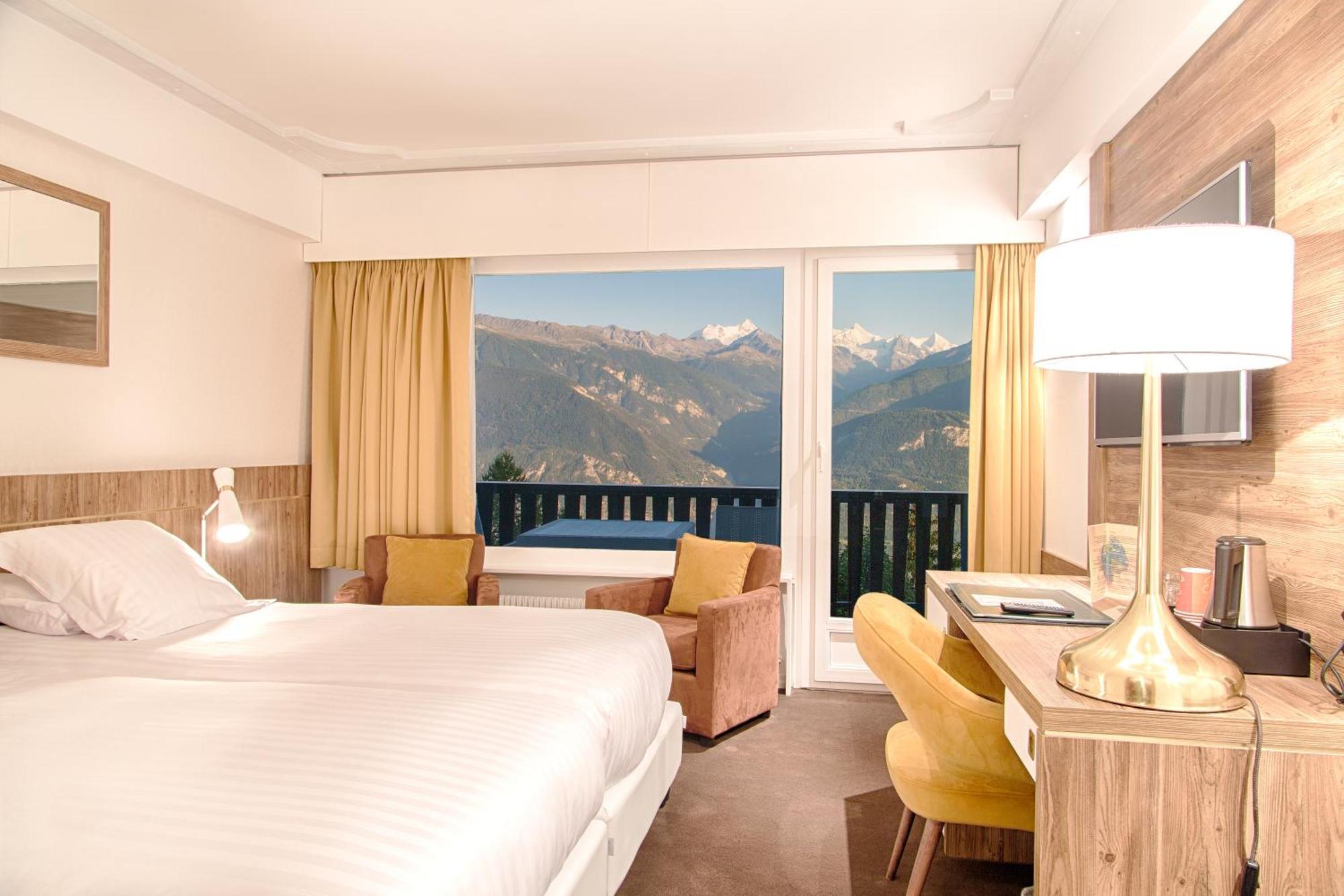 Prestige Double Room Mountain View