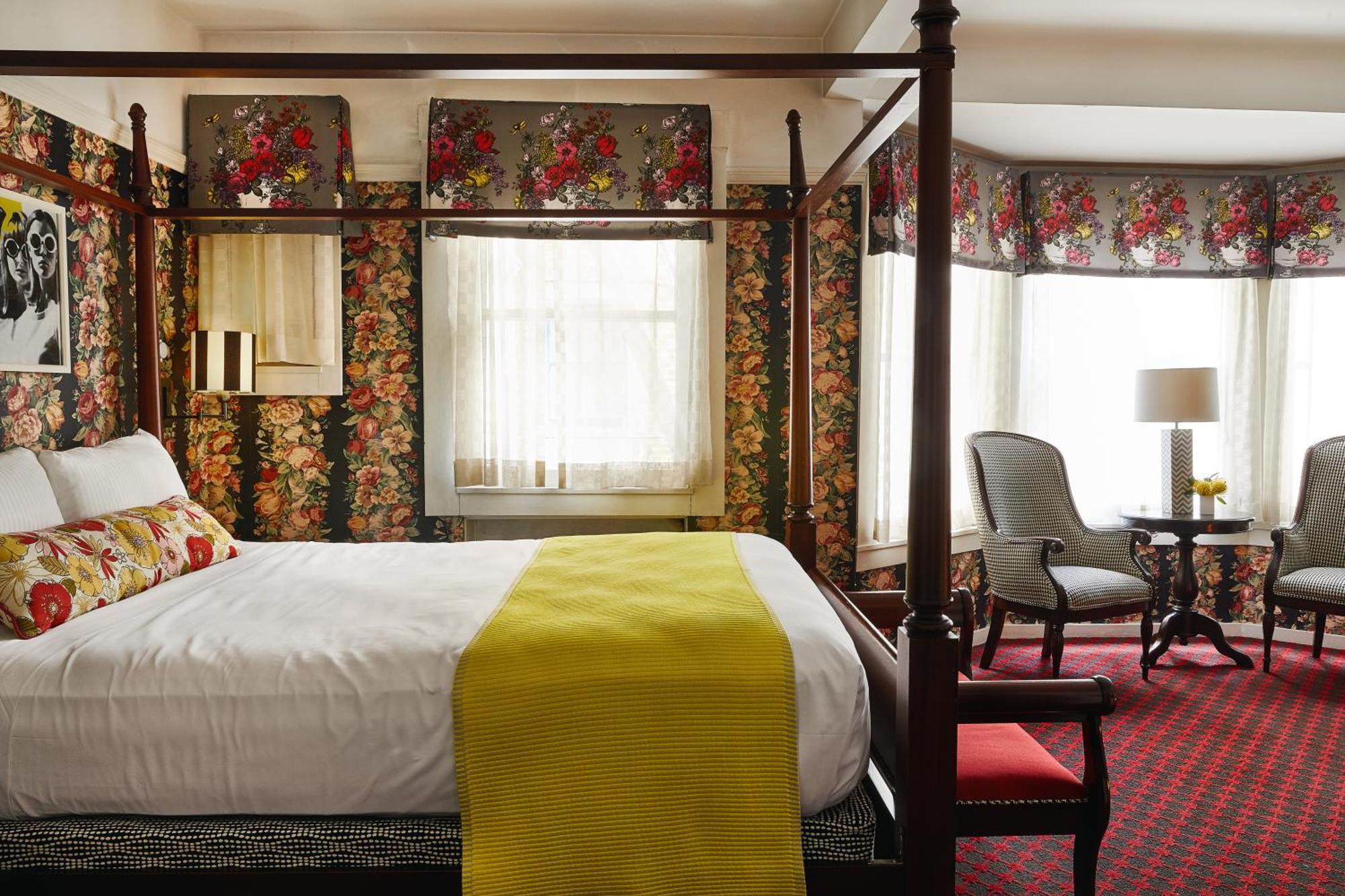Luxury King Room