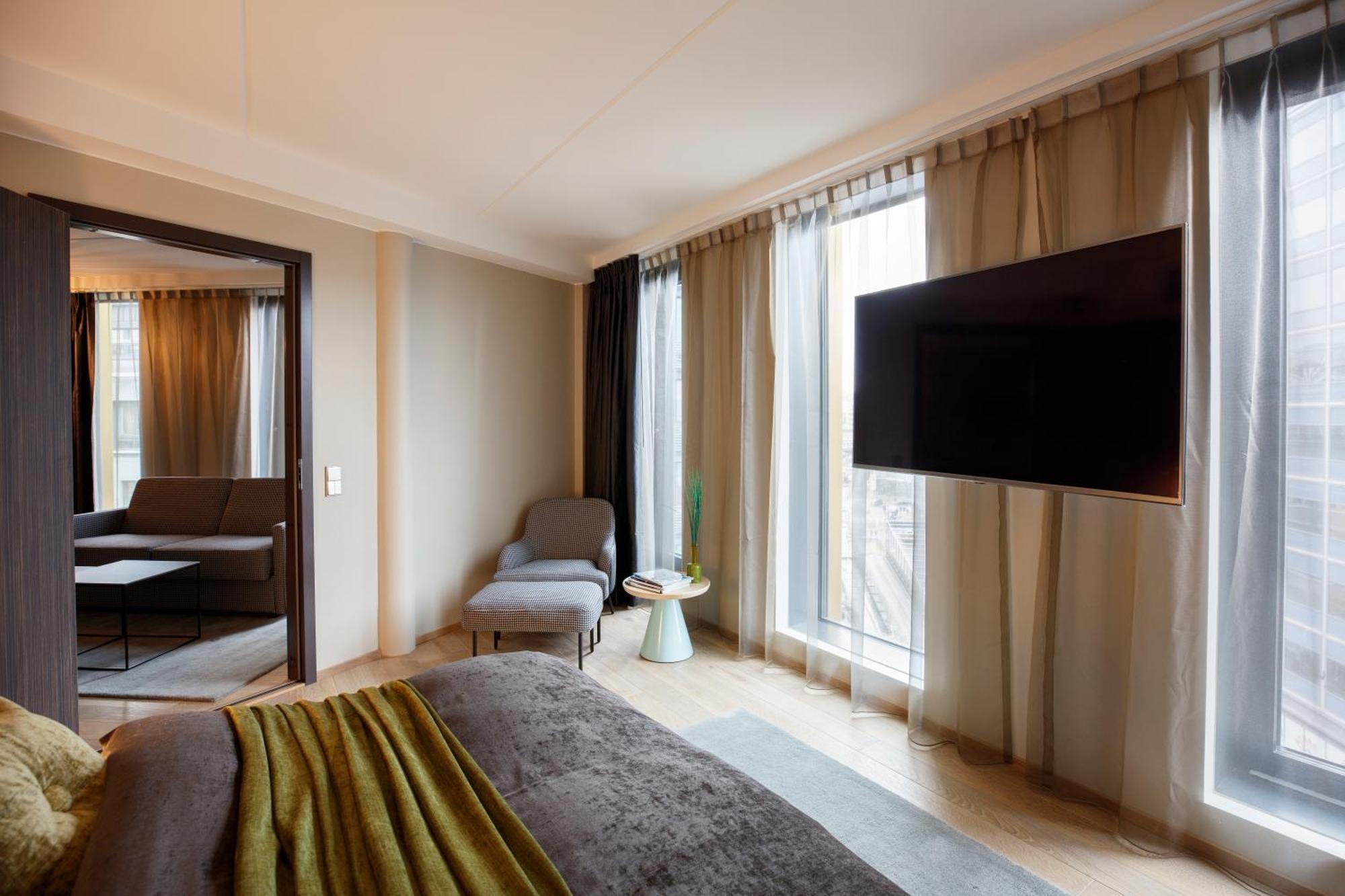 One-Bedroom Suite