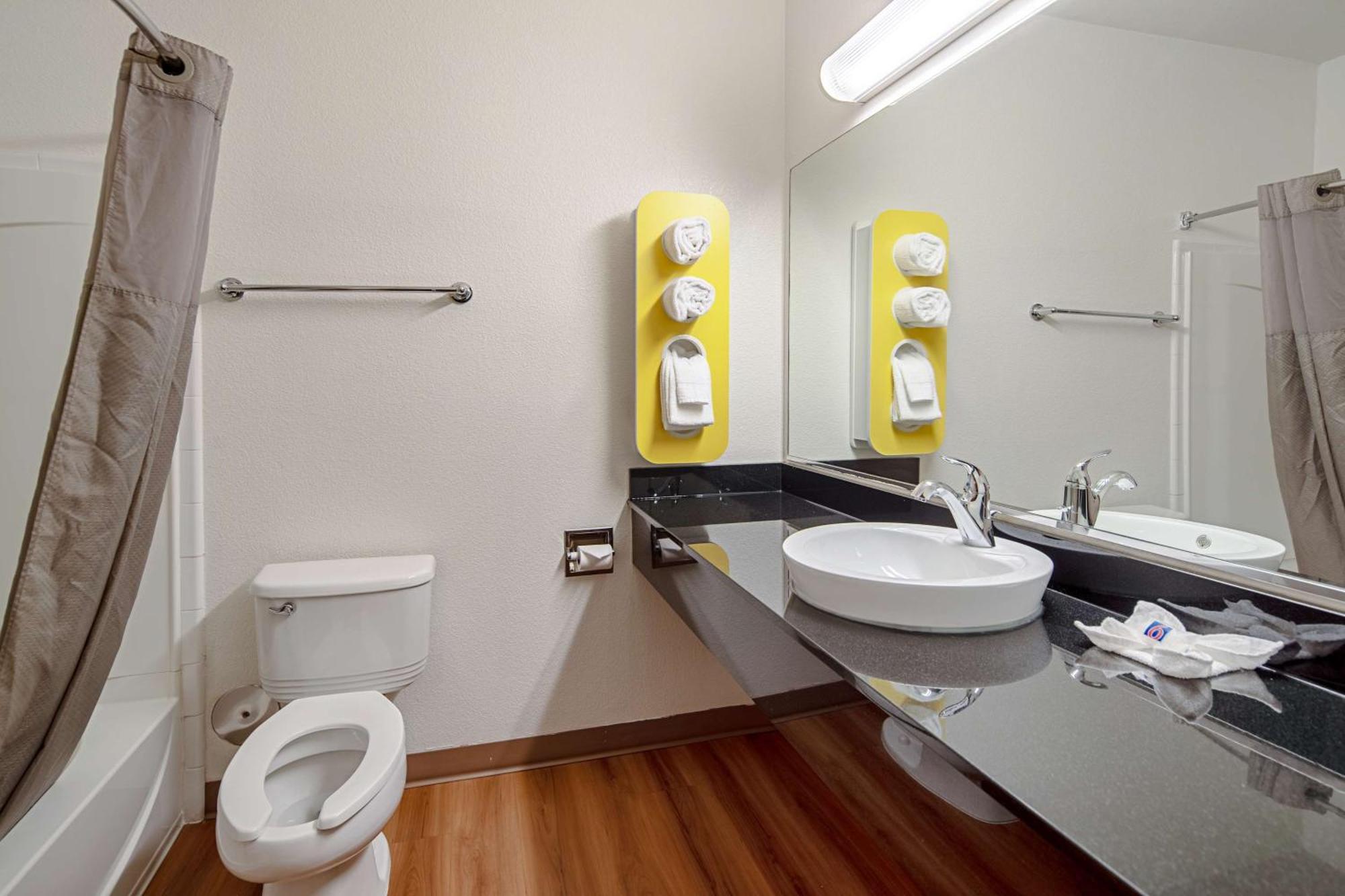 Quadruple Room Non-Smoking