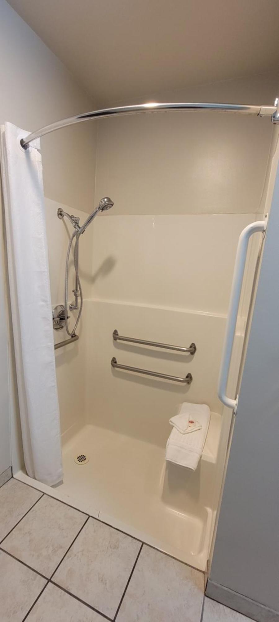 Queen Room with Two Queen Beds - Accessible/Non-Smoking