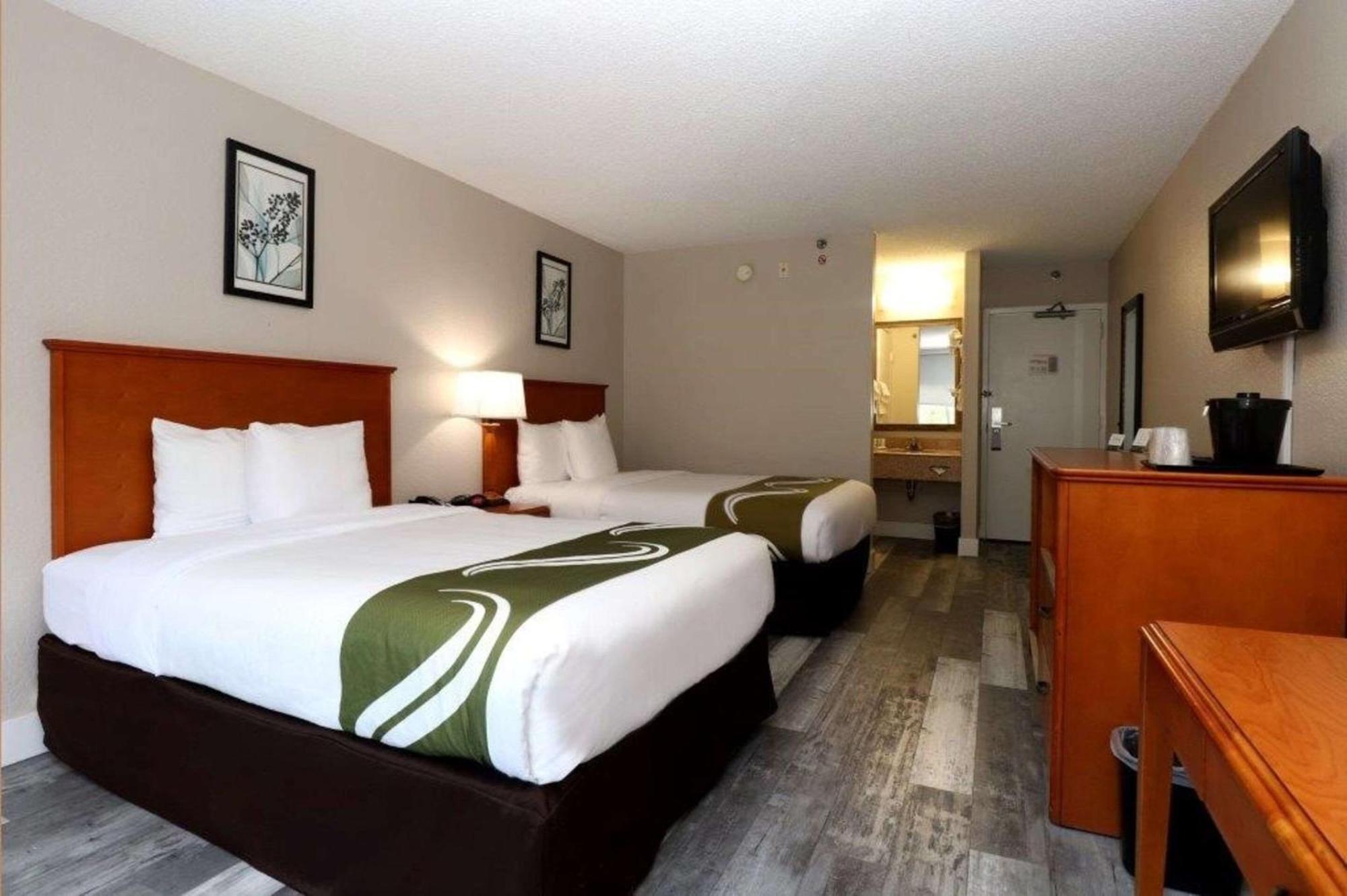 Double Room with Two Double Beds - Non-Smoking