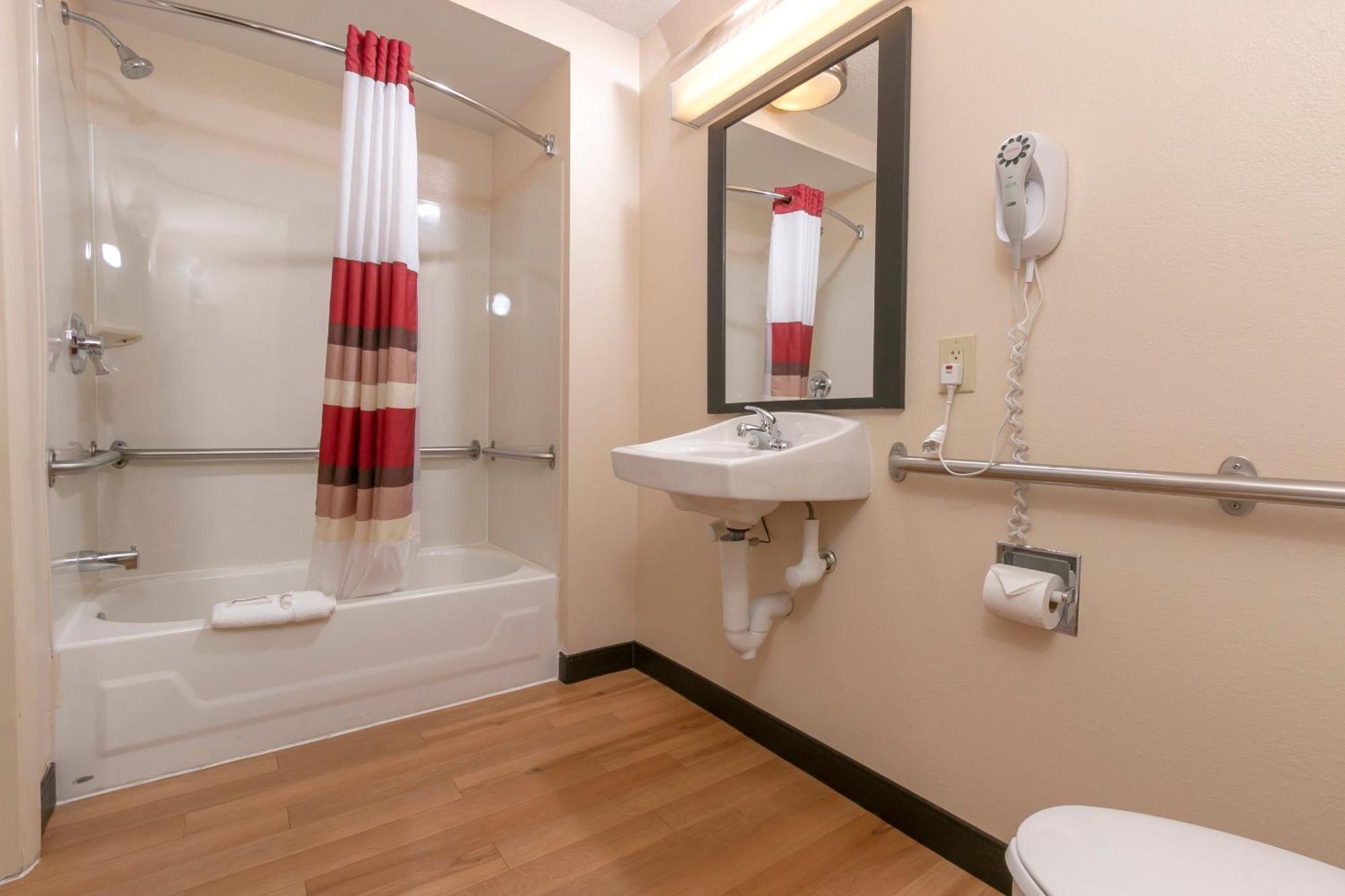 Superior King Room Disability Access Smoke Free