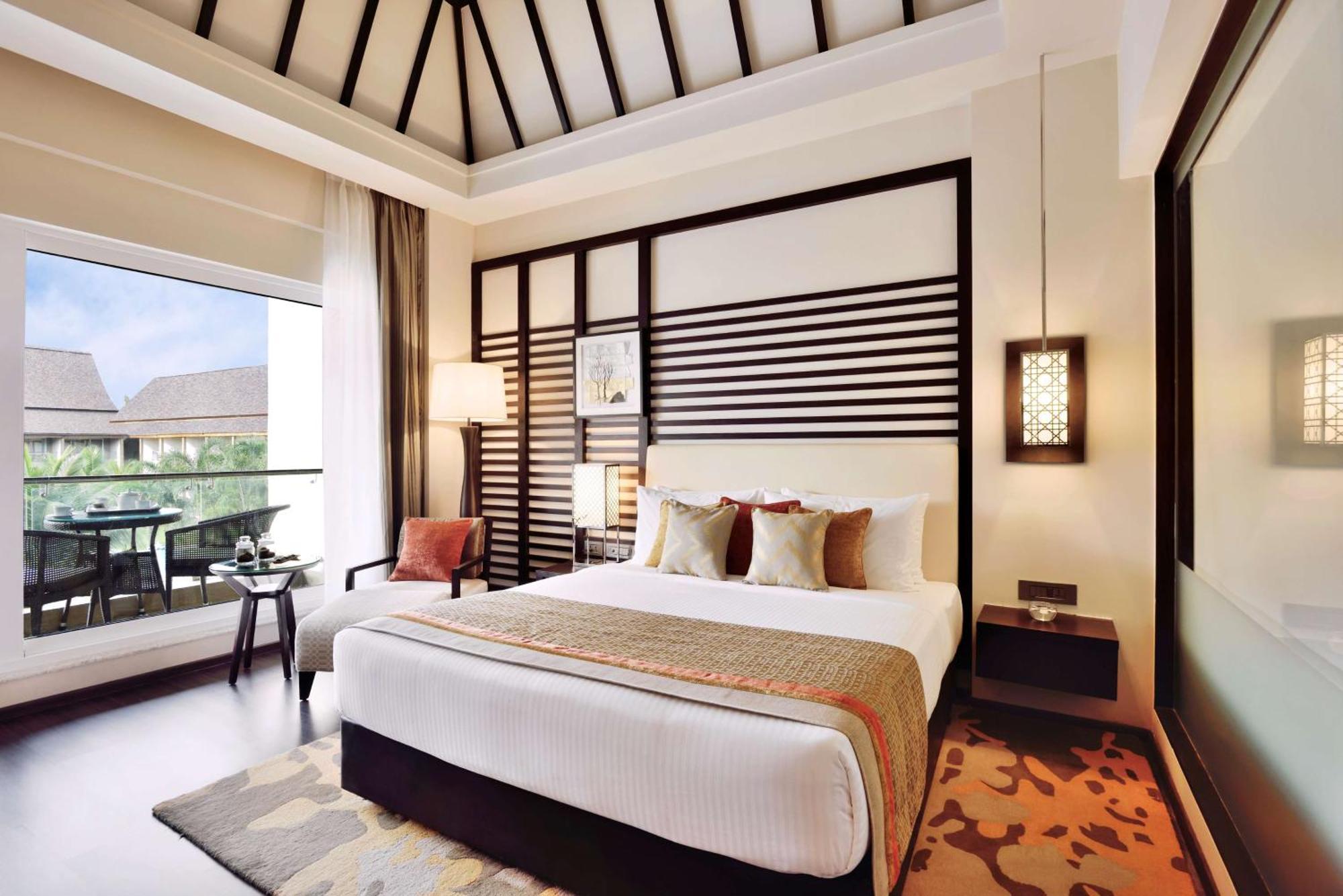 Superior Room with Balcony