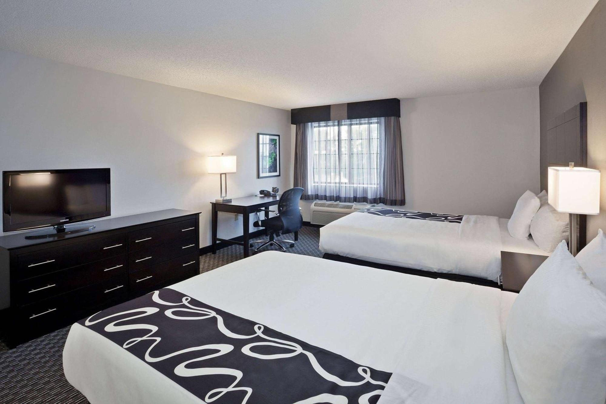Two Full Beds Non-Smoking