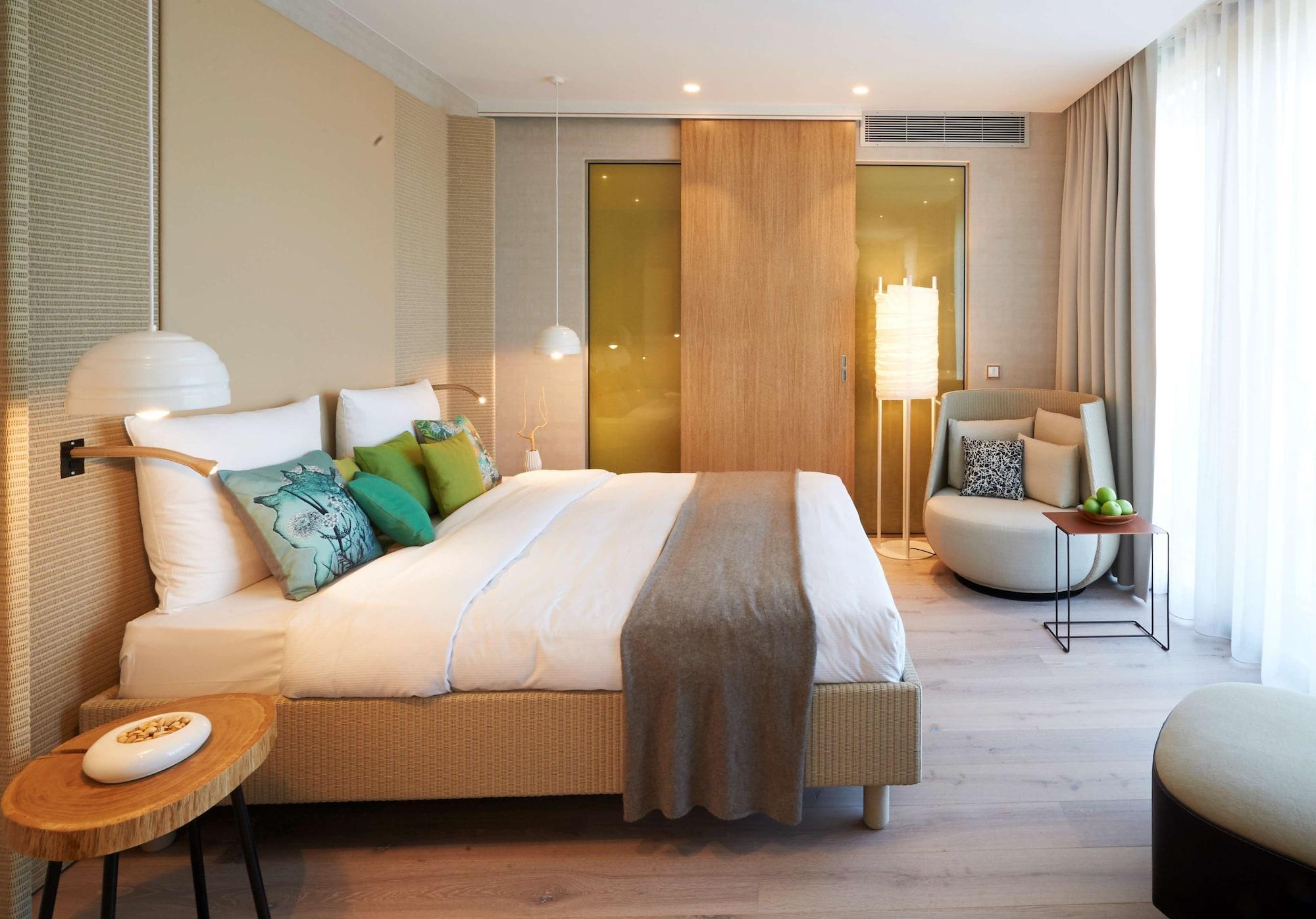 Natural Suite with Balcony,1435733764:JPEG