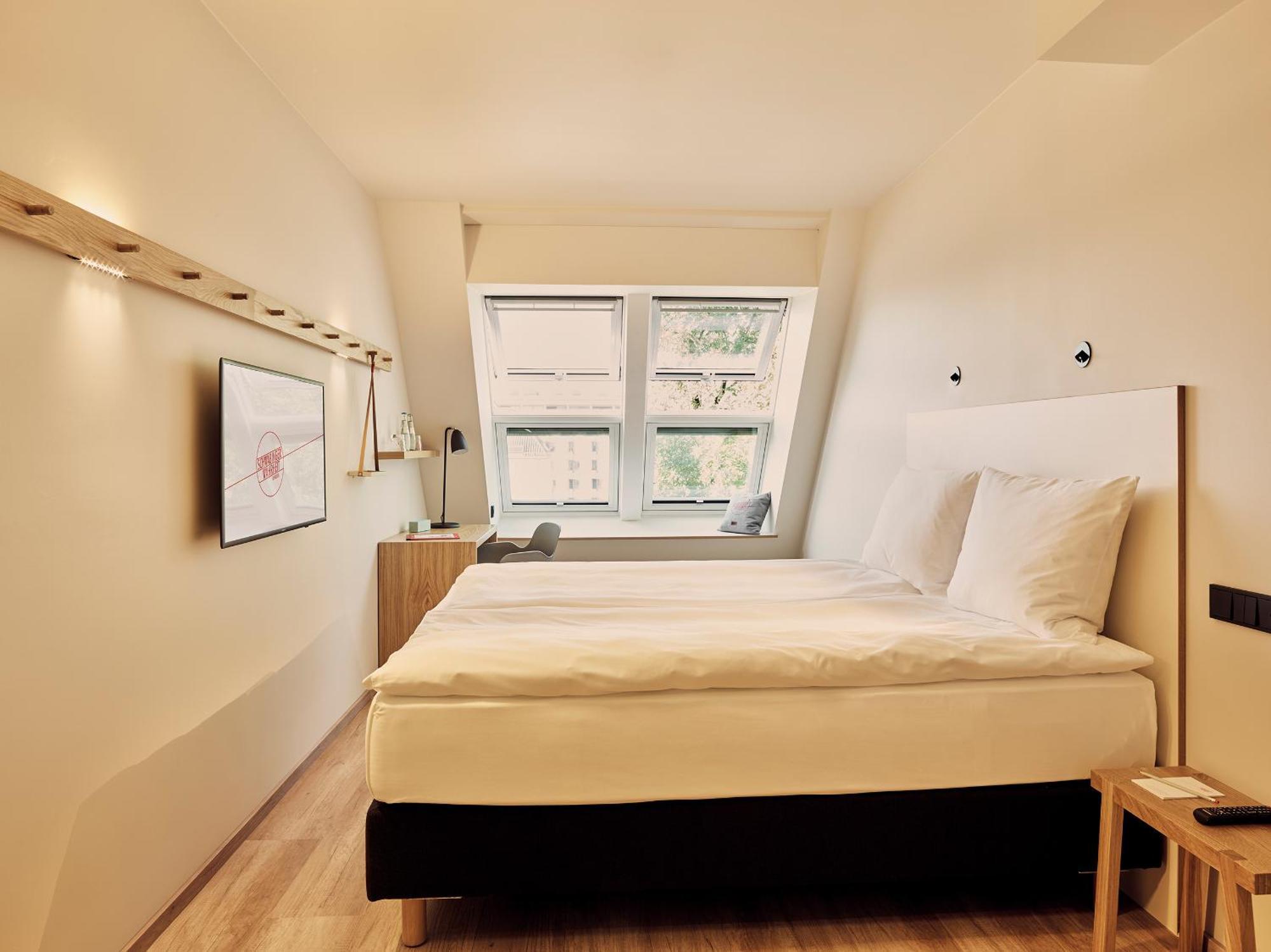 Standard Double Room,643697796:JPEG