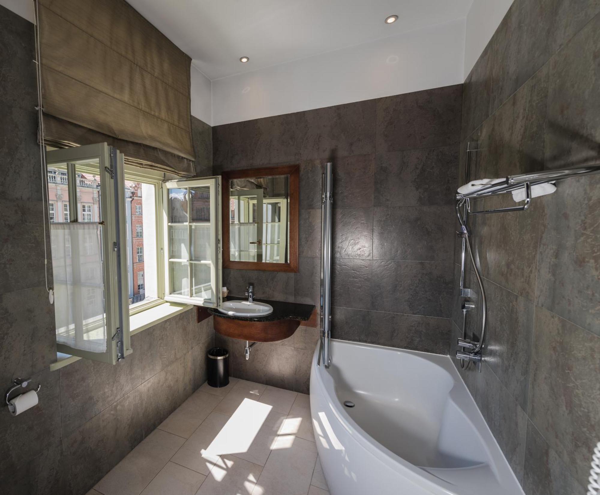 Superior Double or Twin Room City View
