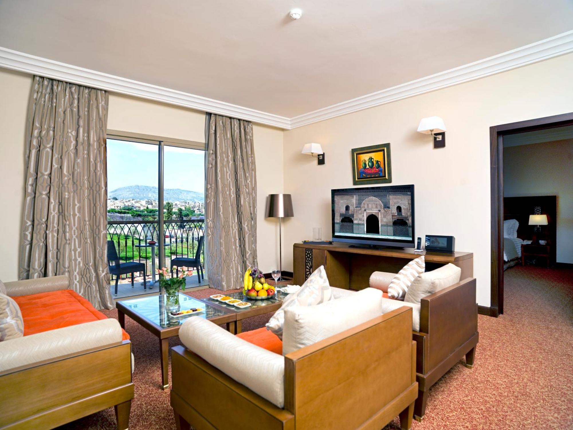 Royal Suite,772872658:JPEG