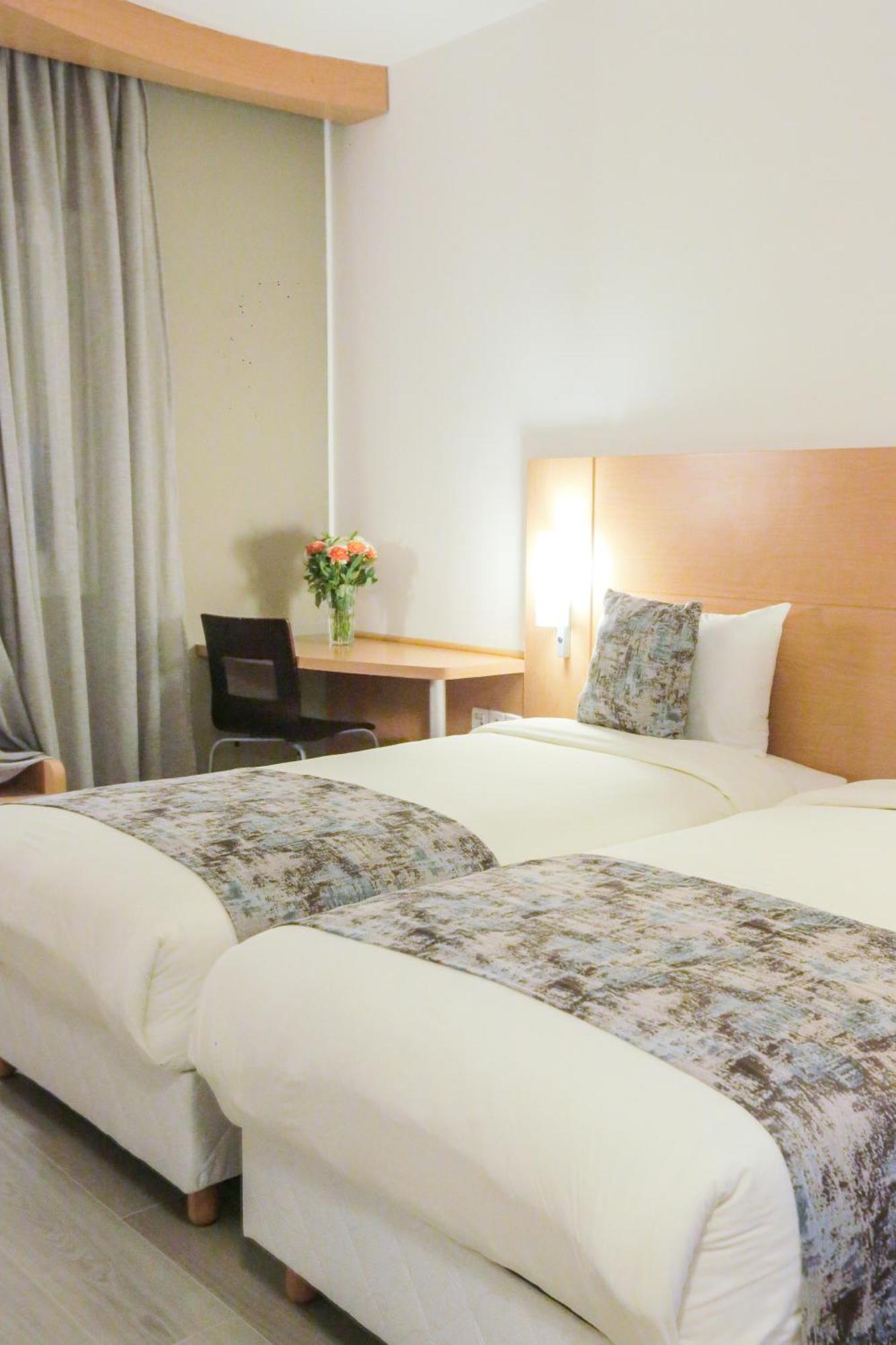 Superior Twin Room With Pool View