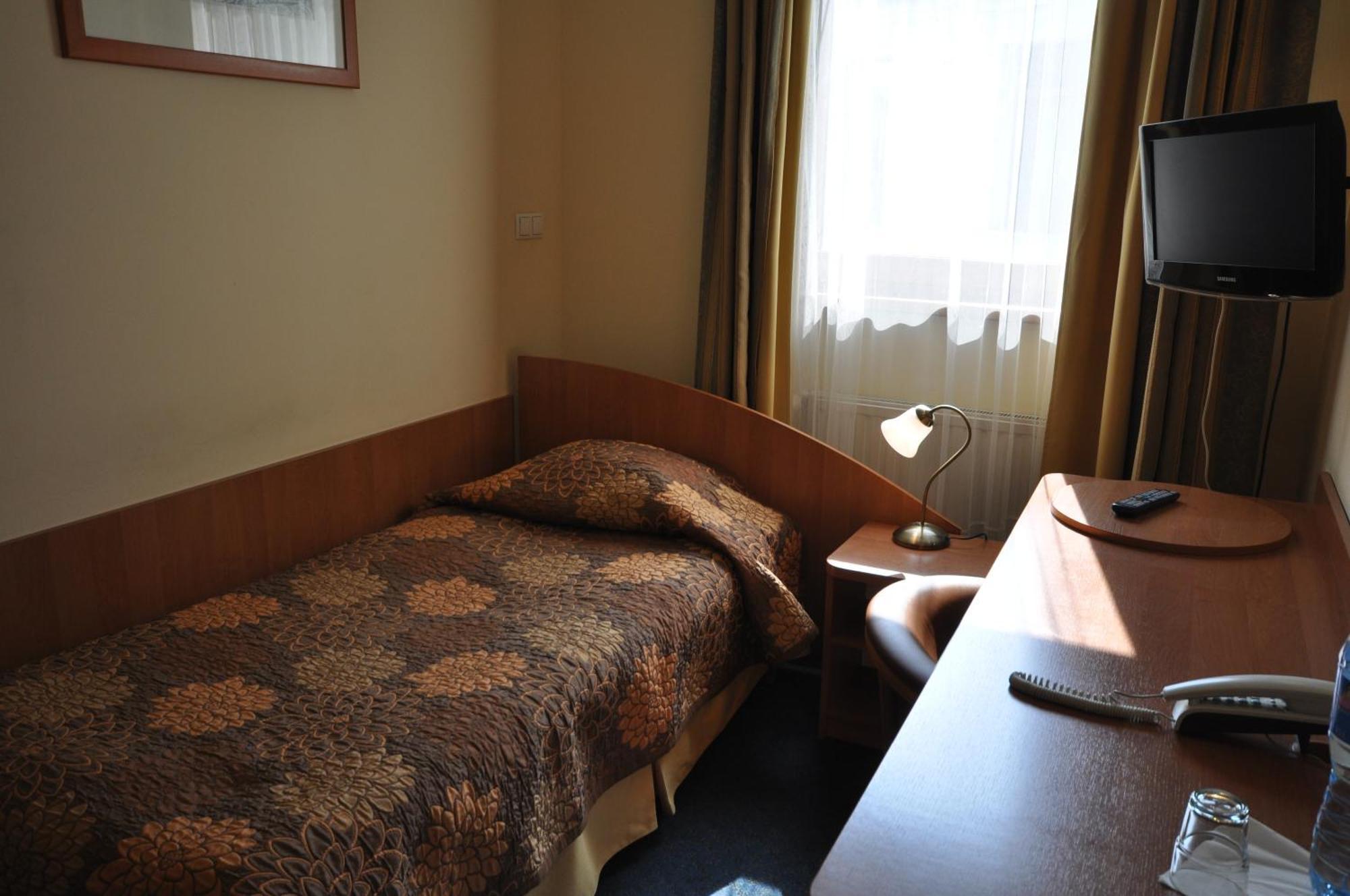 Small Single Room