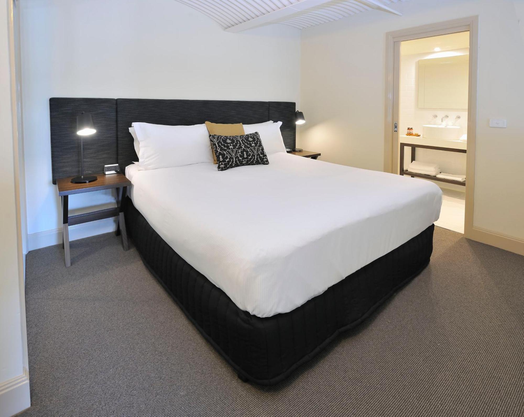 Executive One-Bedroom Apartment
