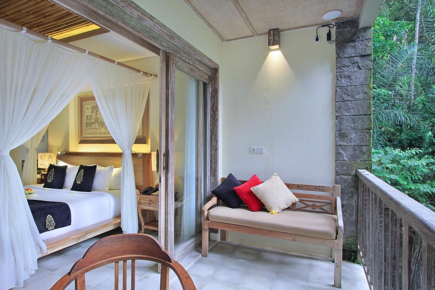 Flash Deal at Suite River View