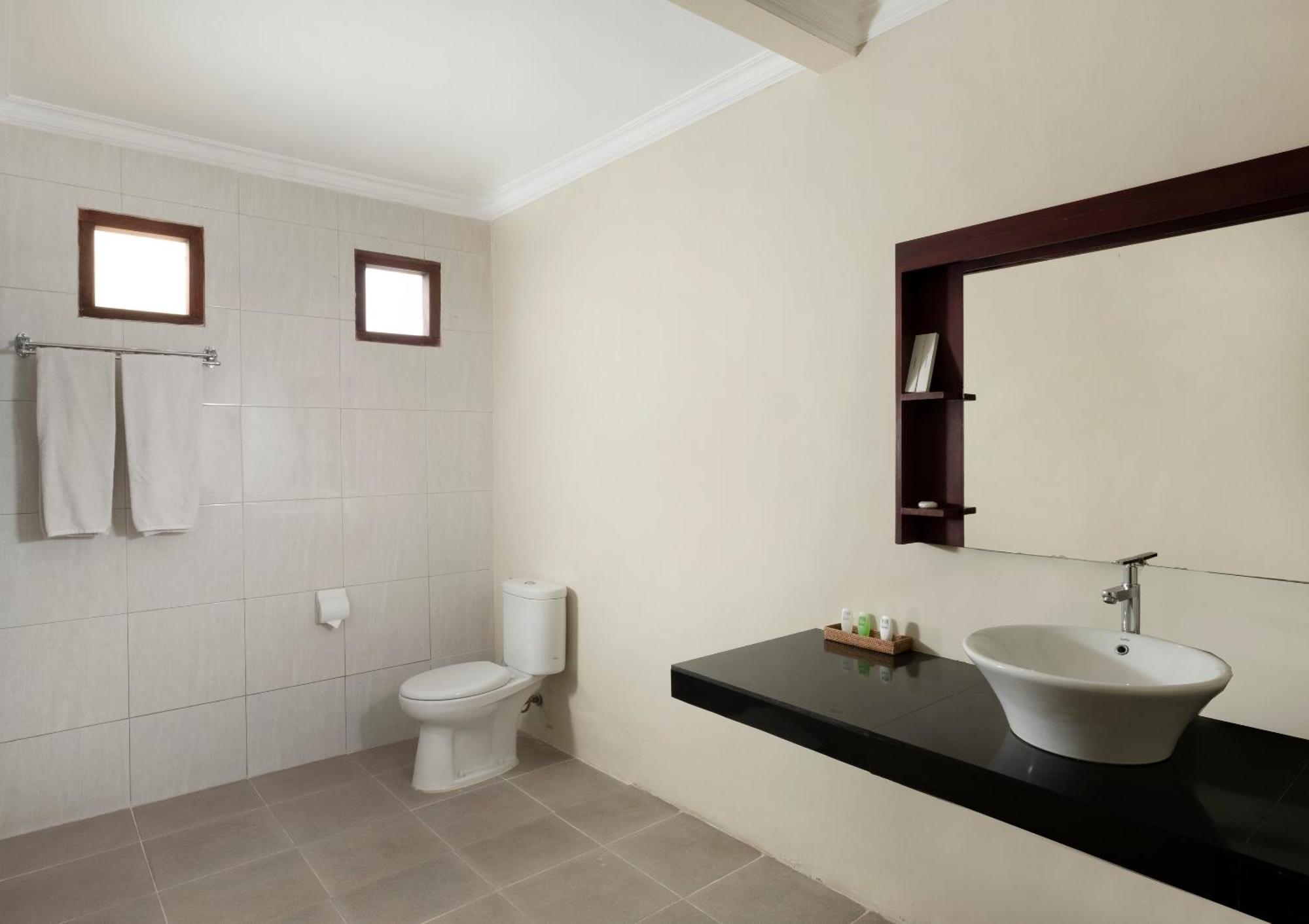 Suite with Pool  Access
