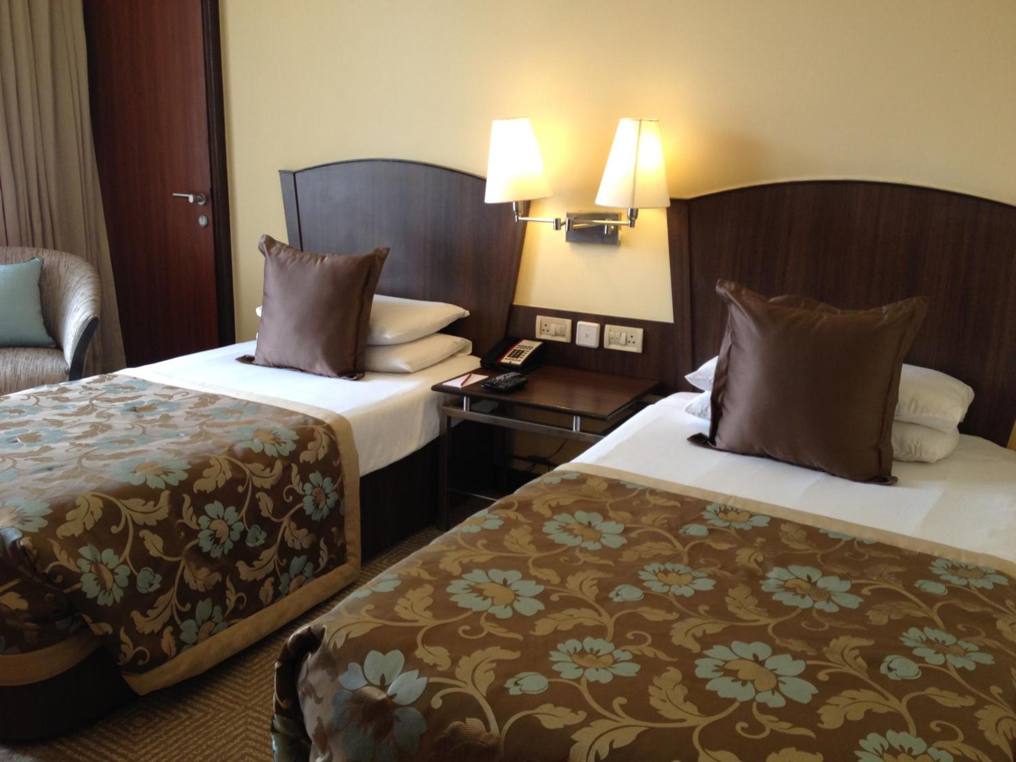 Superior Room Twin Bed,1085190817:JPEG