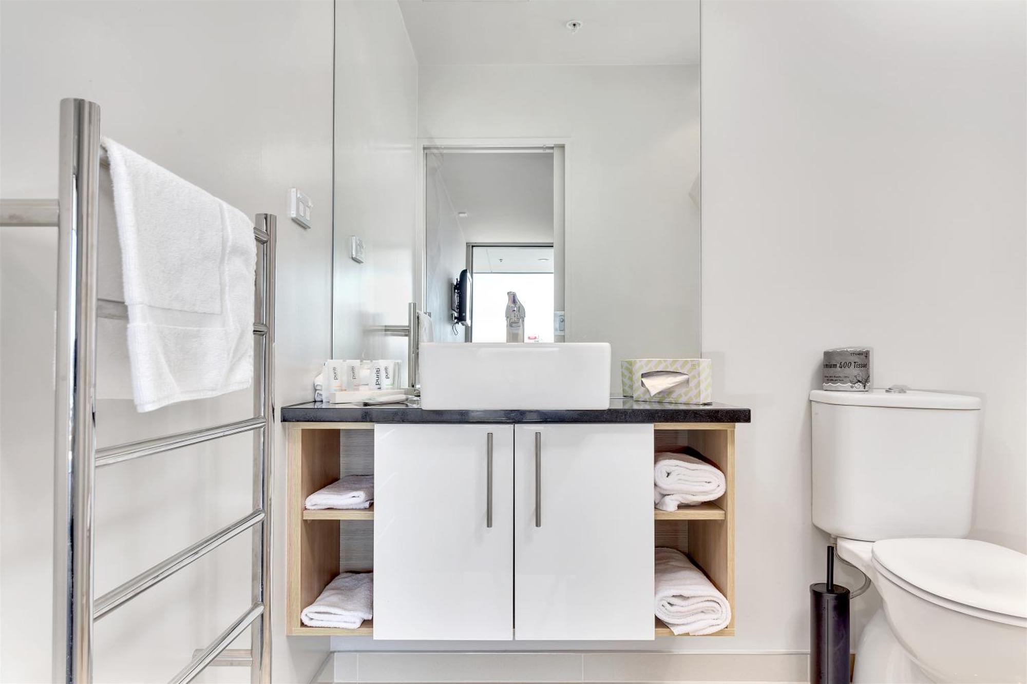 One-Bedroom Executive Suite