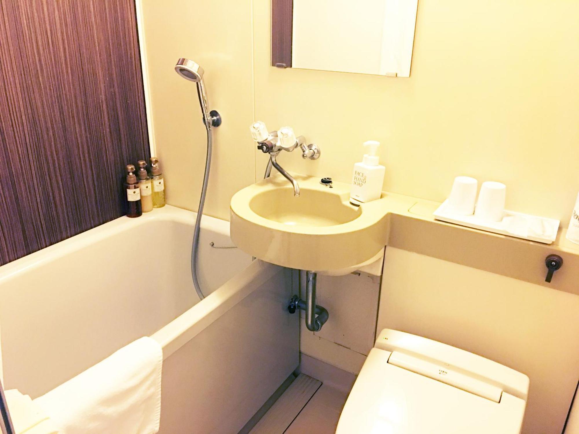 Superior Twin Room Non-Smoking House Keeping is Optional Additional Cost