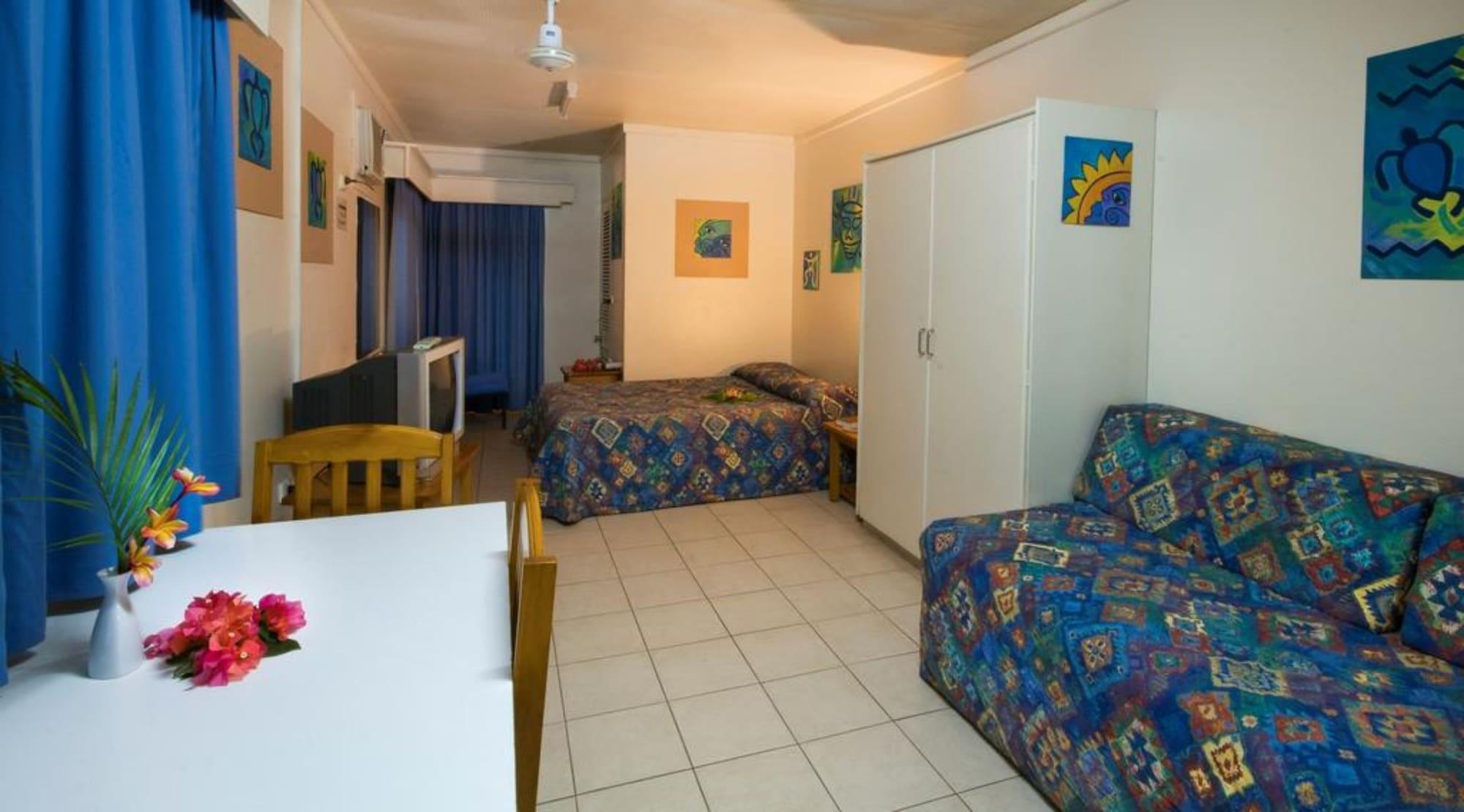 Double or Twin Room with Bathroom and Air-conditioning