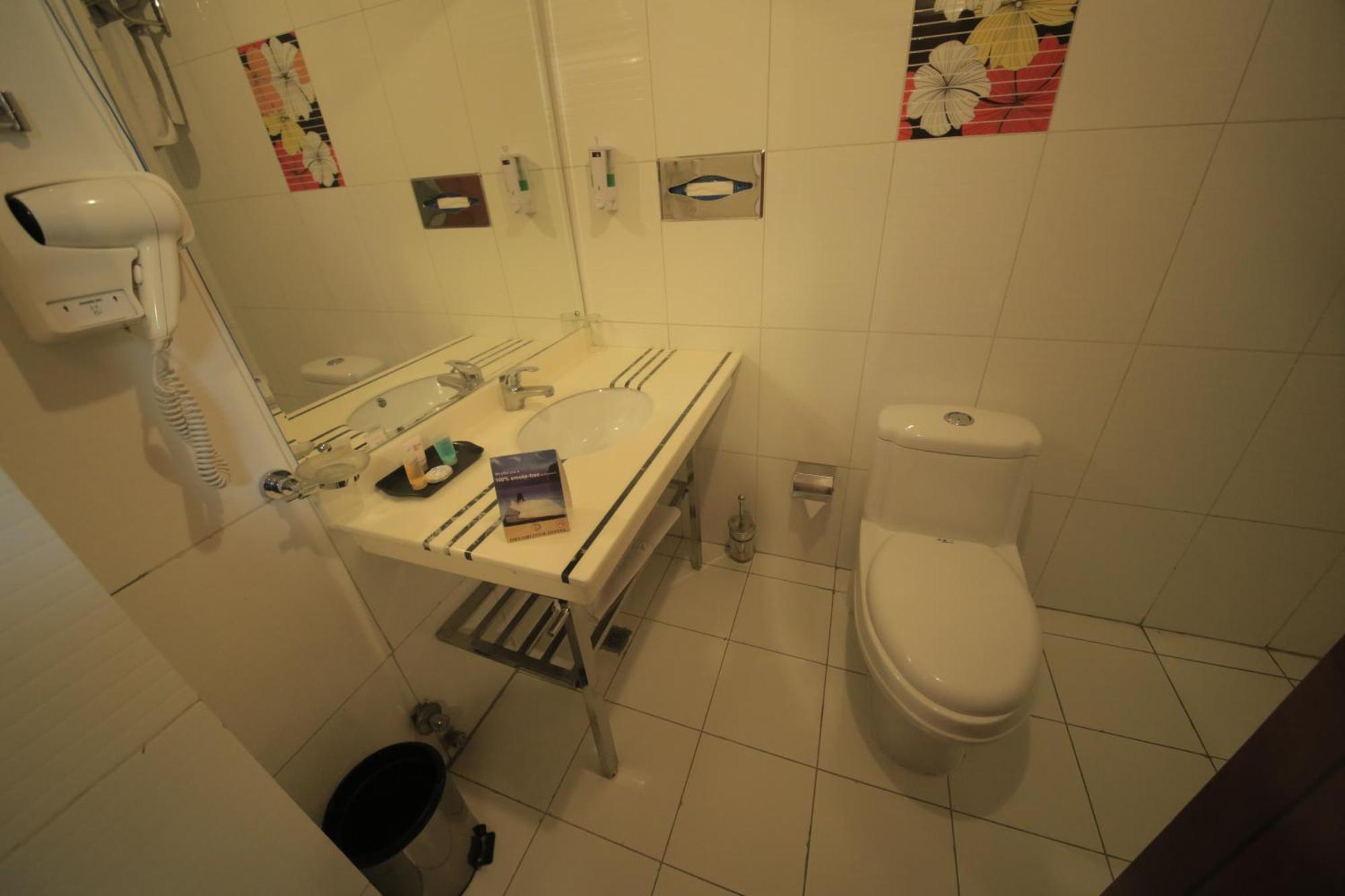 Deluxe King Room,1278058555:JPEG