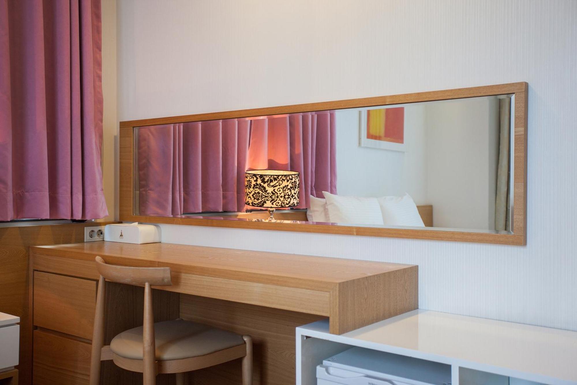 Standard Double Room,1442295697:JPEG