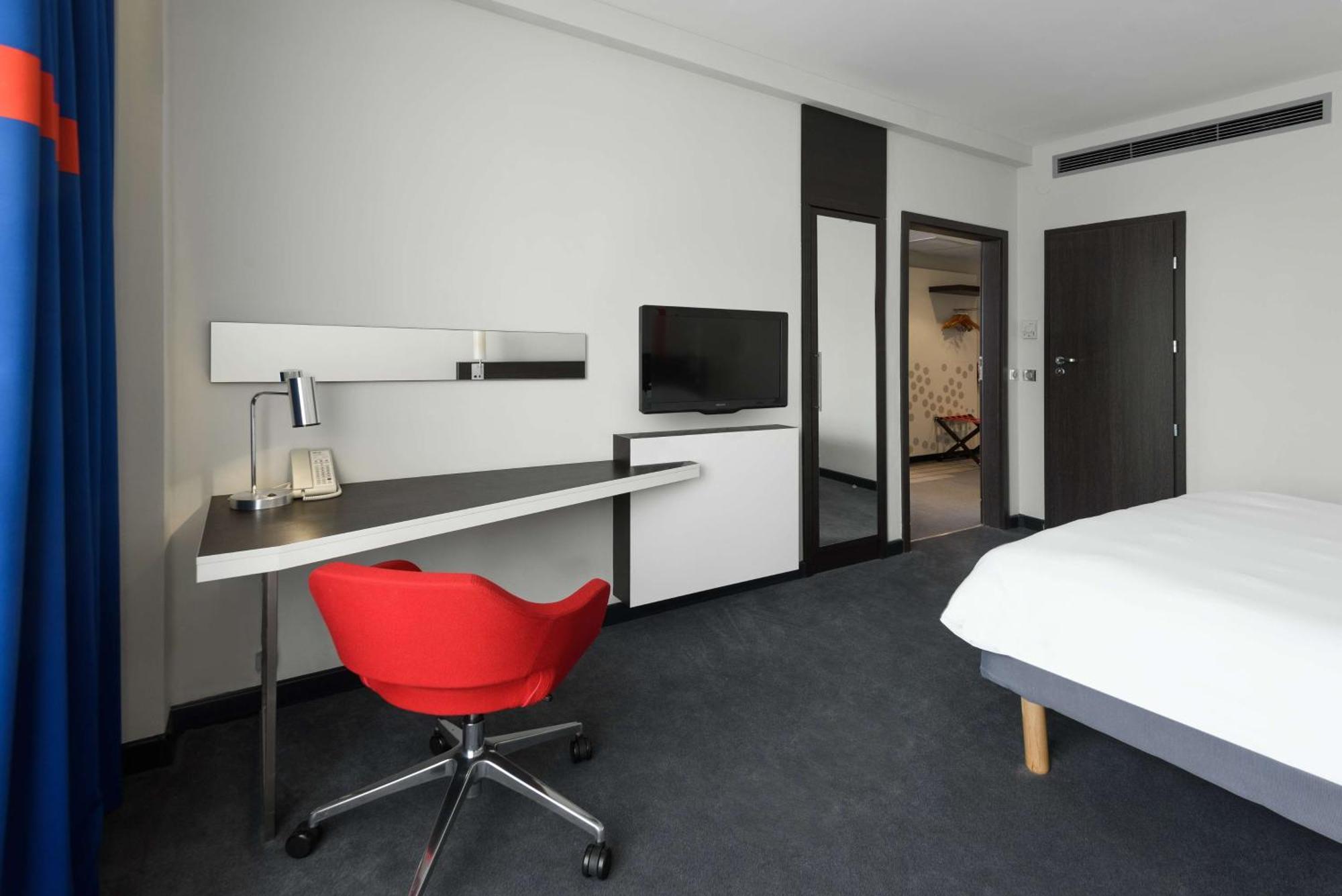 One-Bedroom Suite,1442025055:JPEG