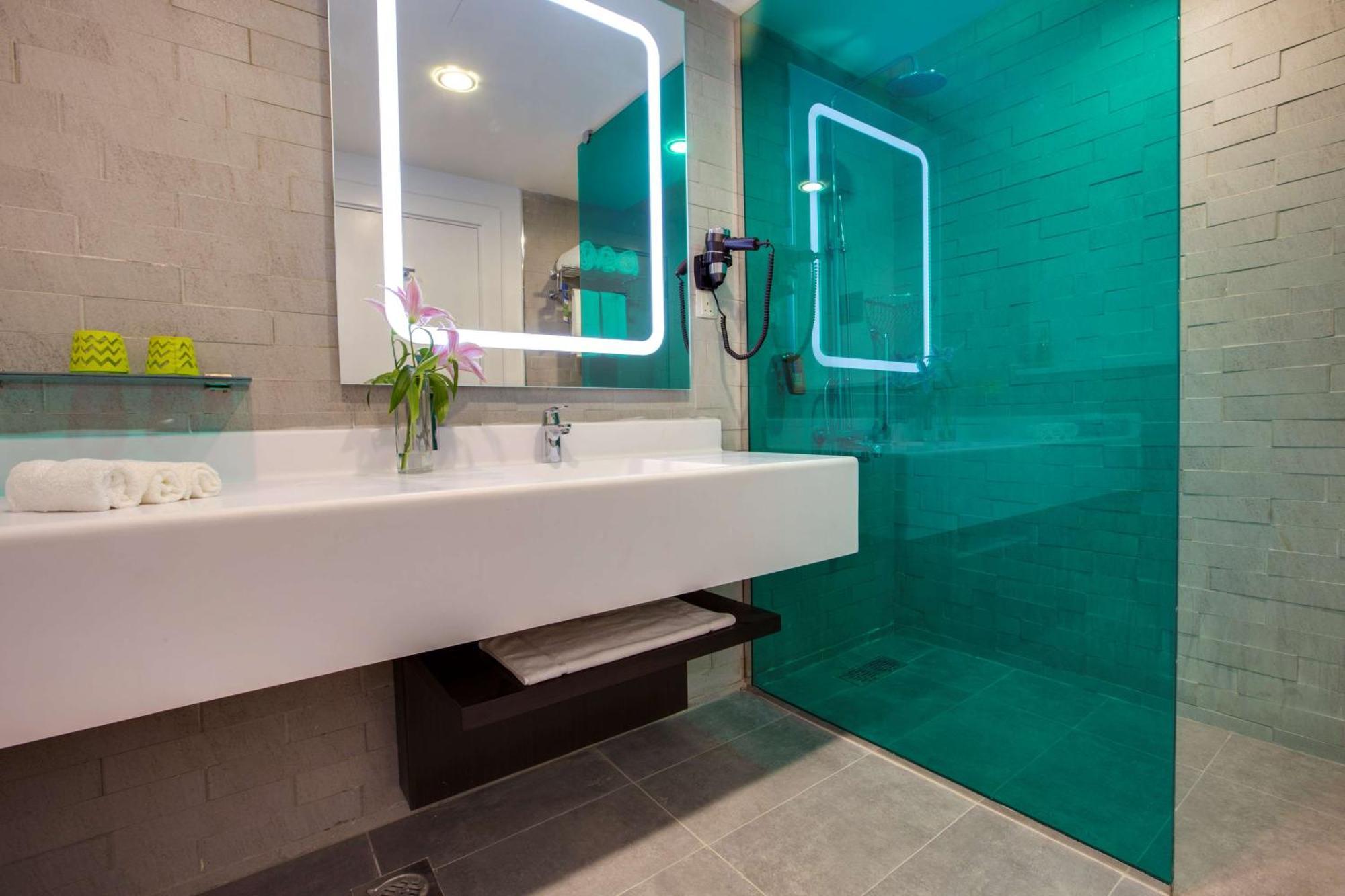 Suite with Sea View