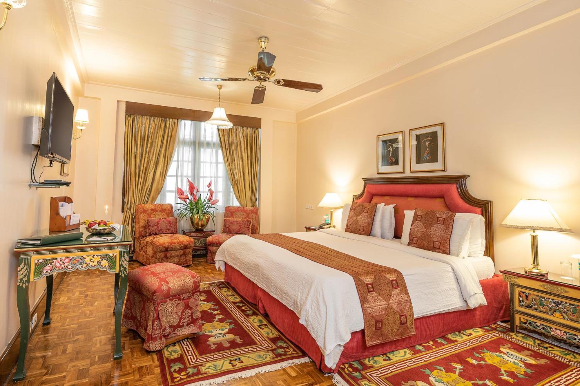 Deluxe Suite