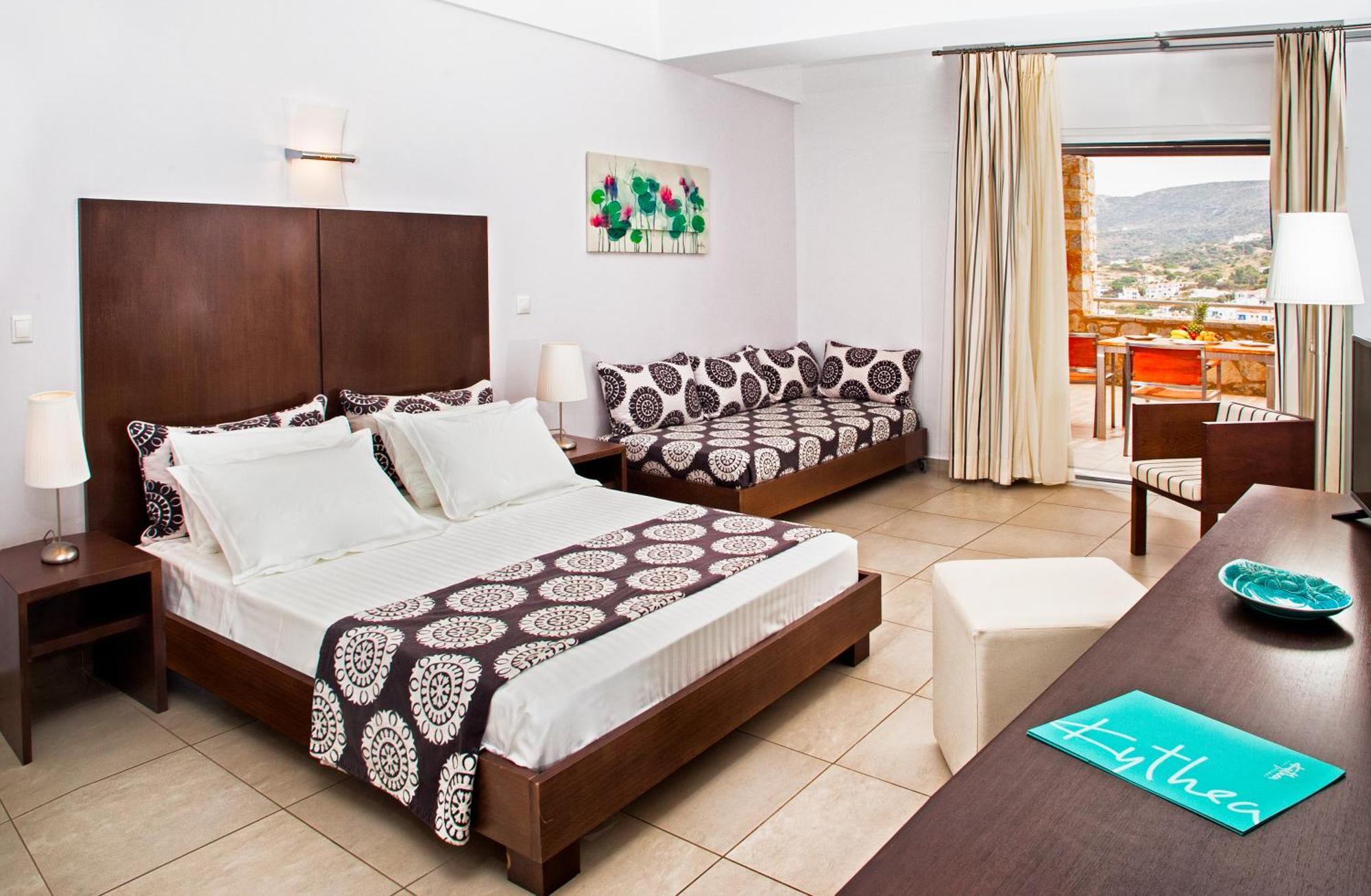 Family Room with Sea View