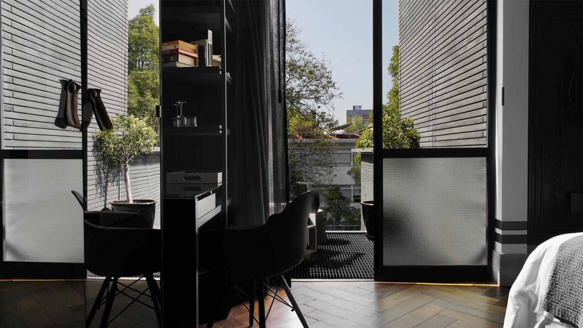 Junior Suite with Balcony