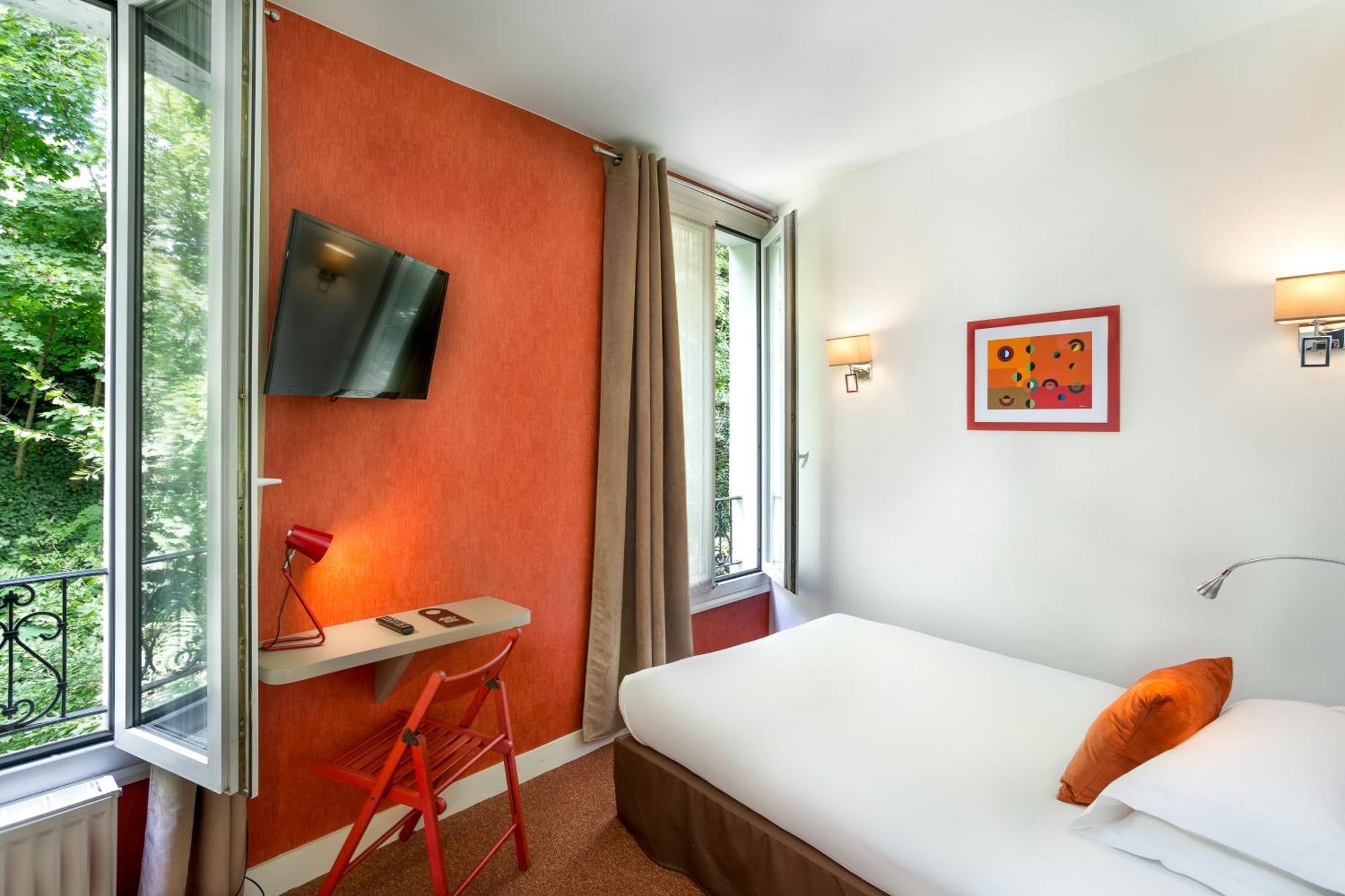Single Room,1214982436:JPEG