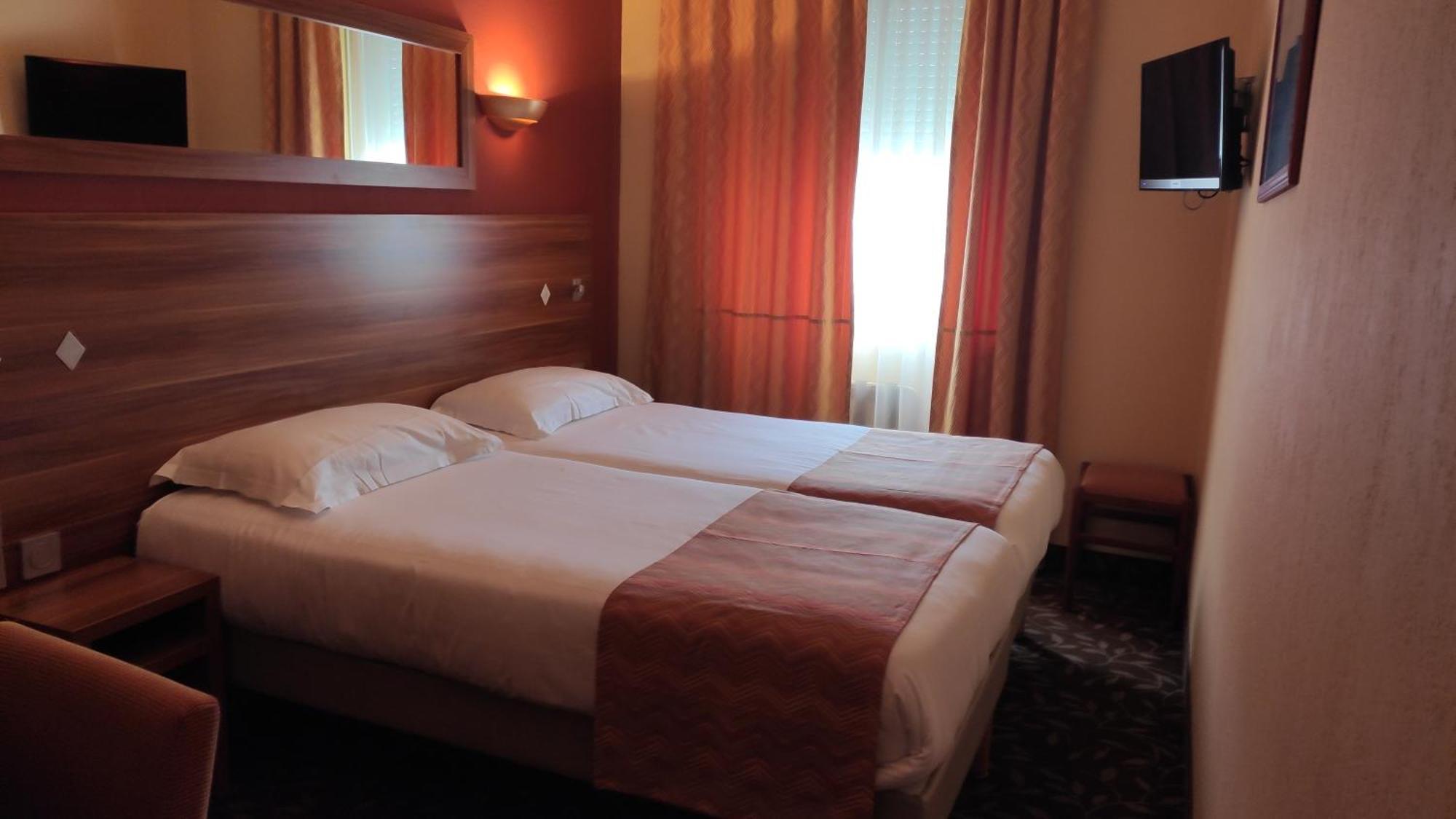 Economy Twin Room
