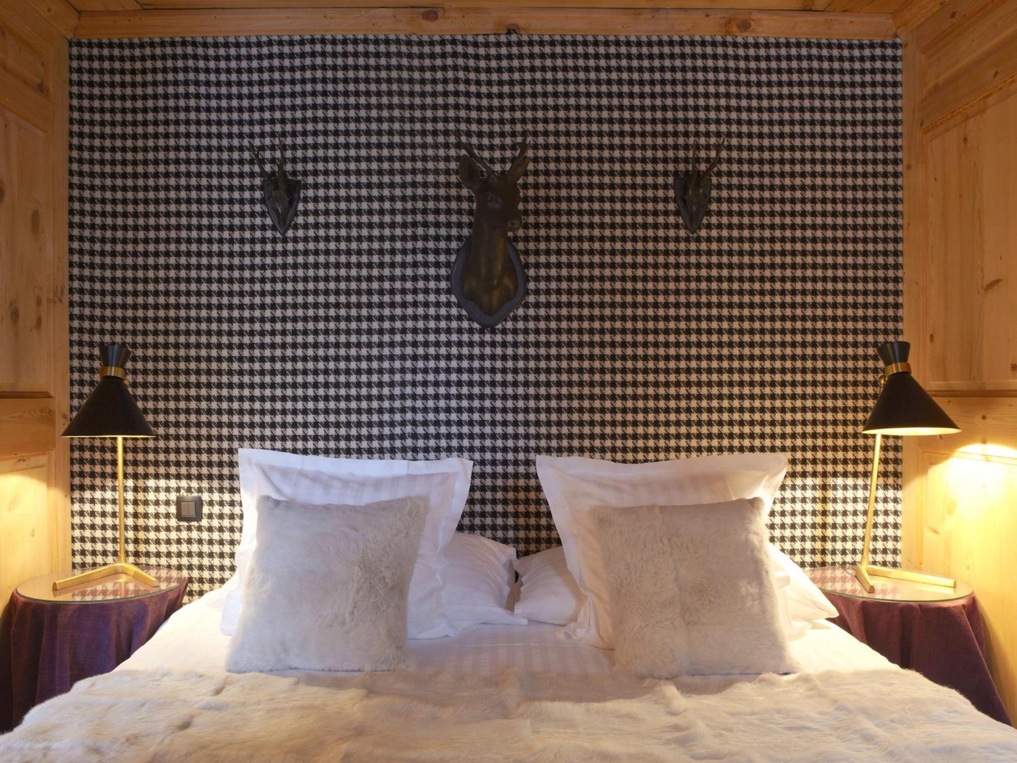 Prestige Room