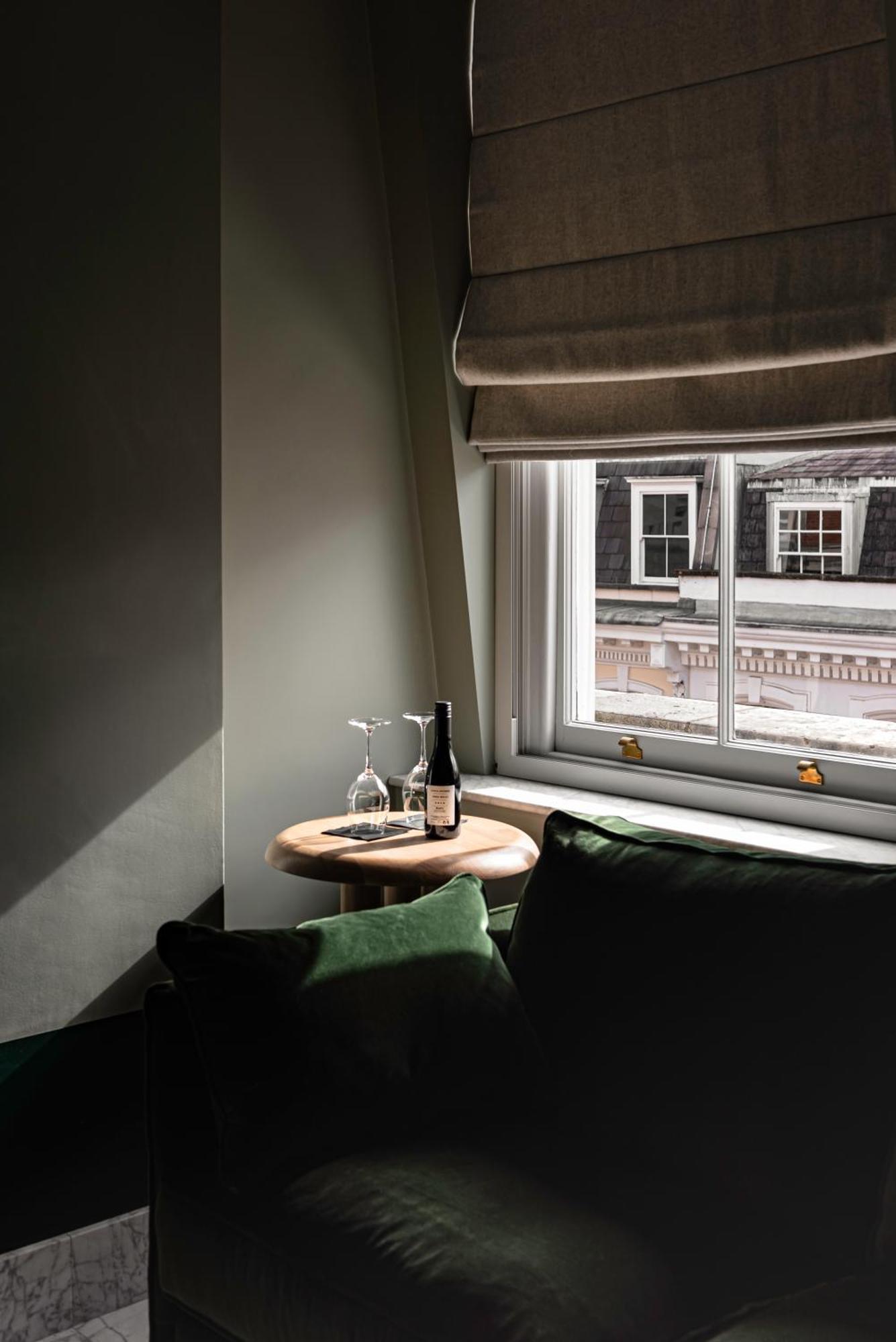 Junior Suite,1215348814:JPEG