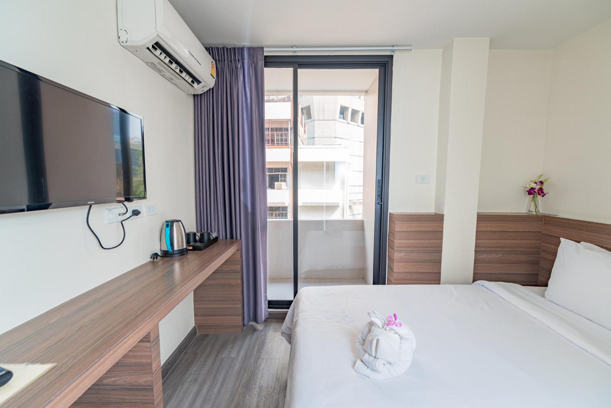 Single Room with Balcony